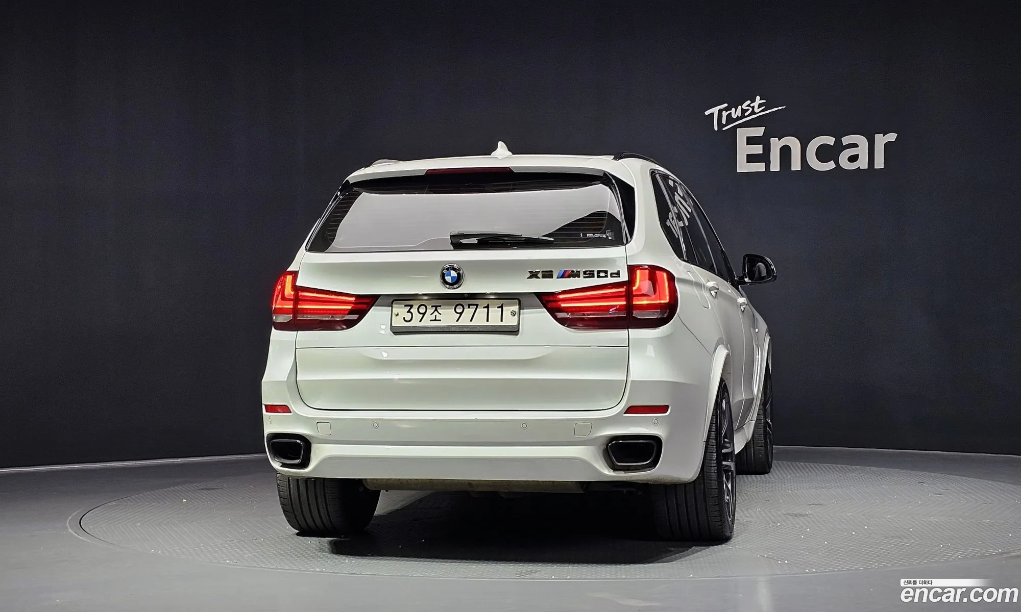 BMW X5 2016 — 12