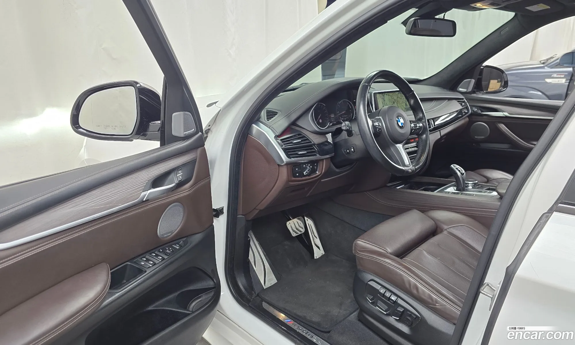 BMW X5 2016 — 14