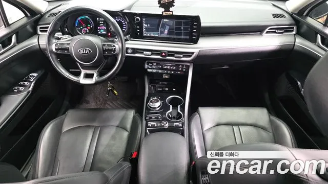 Kia K5 Hybrid 2020 — 4