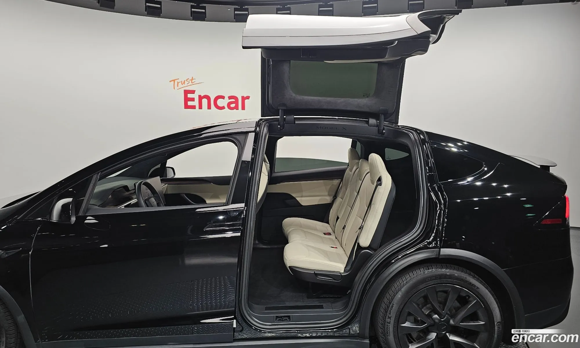 Tesla Model X 2024 7SAXCDE58RF450370 — 3