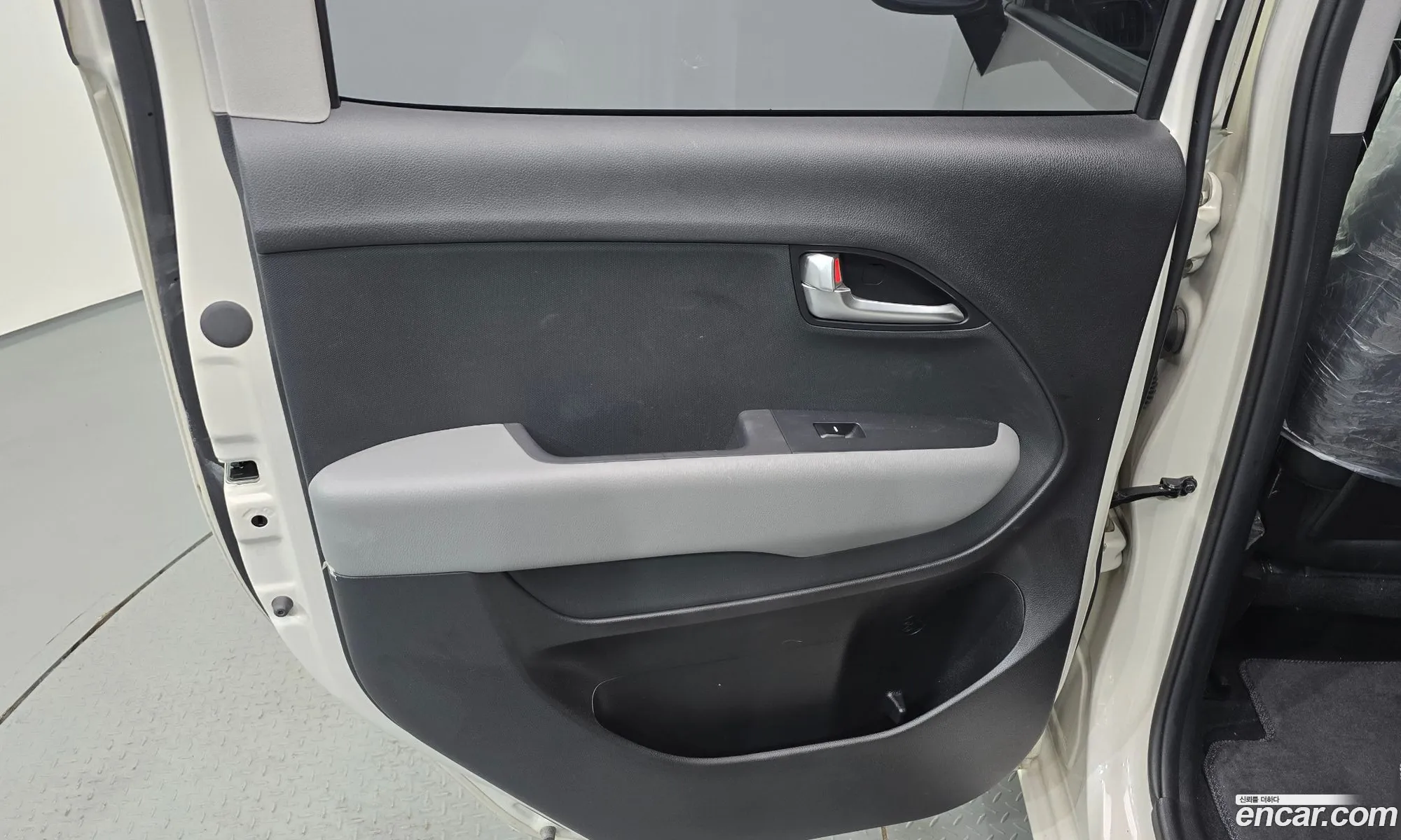 Kia Kia Ray 2023 — 16