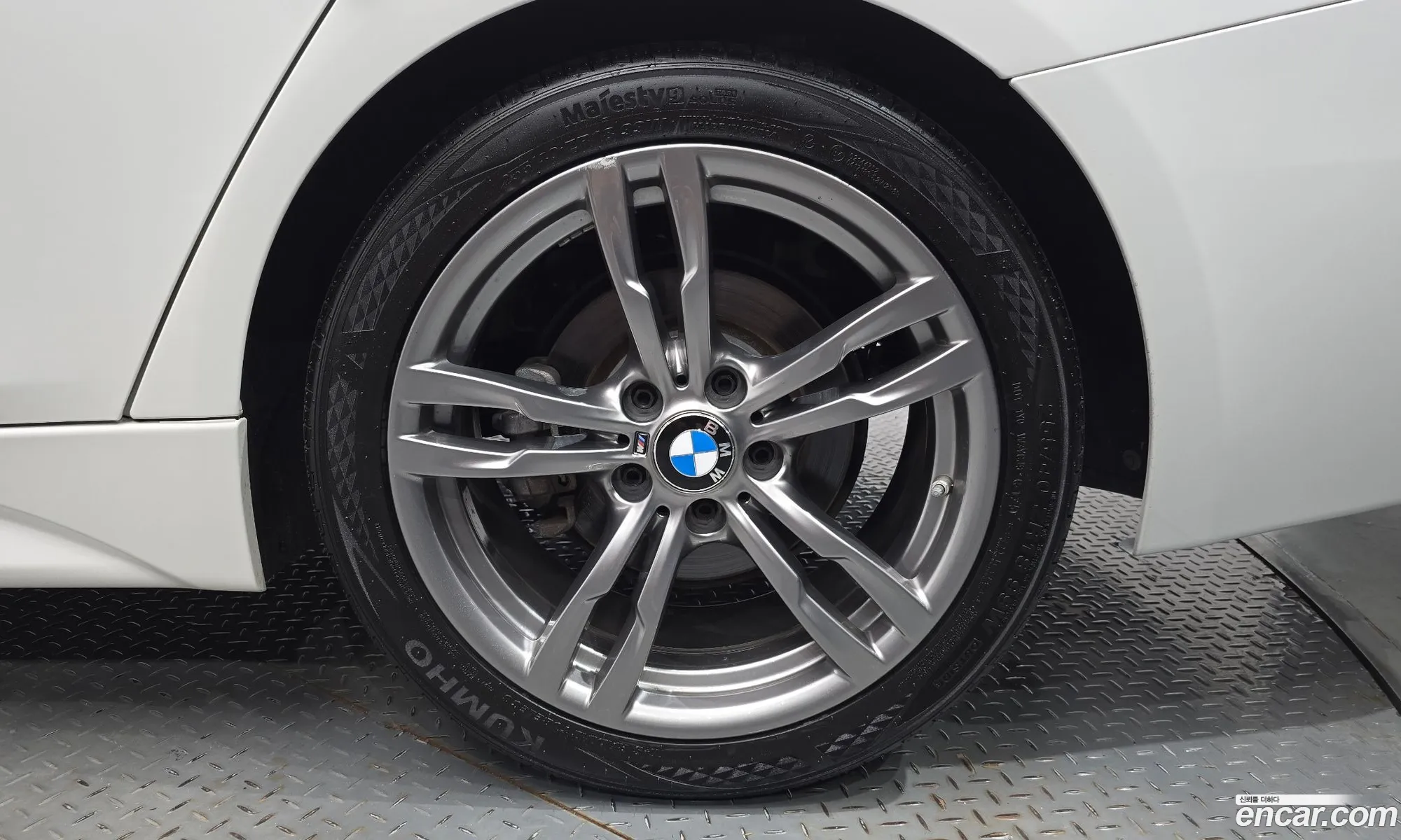 BMW 3 Series 2017 WBA8A9100JAD29487 — 9