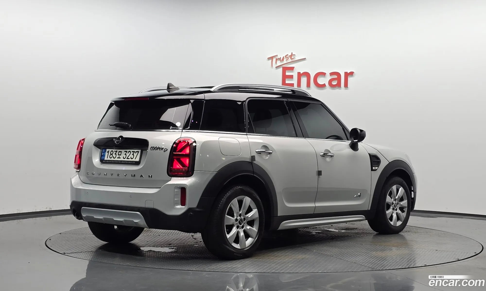 Mini Cooper D Countryman 2021 — 22