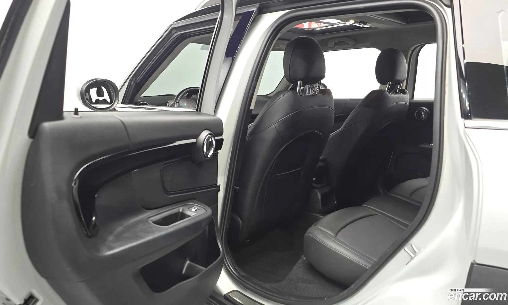 Mini Cooper D Countryman 2021 — 3