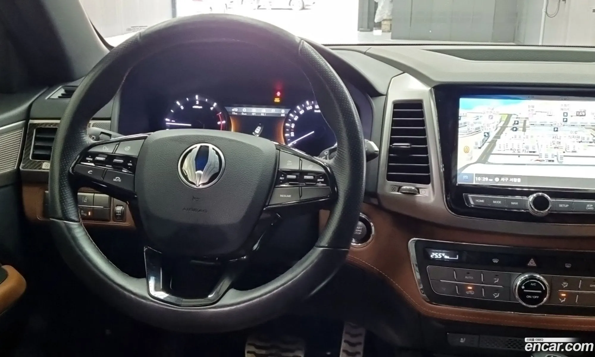 KG Mobility (SsangYong) Rexton Sports Khan 2019 — 12