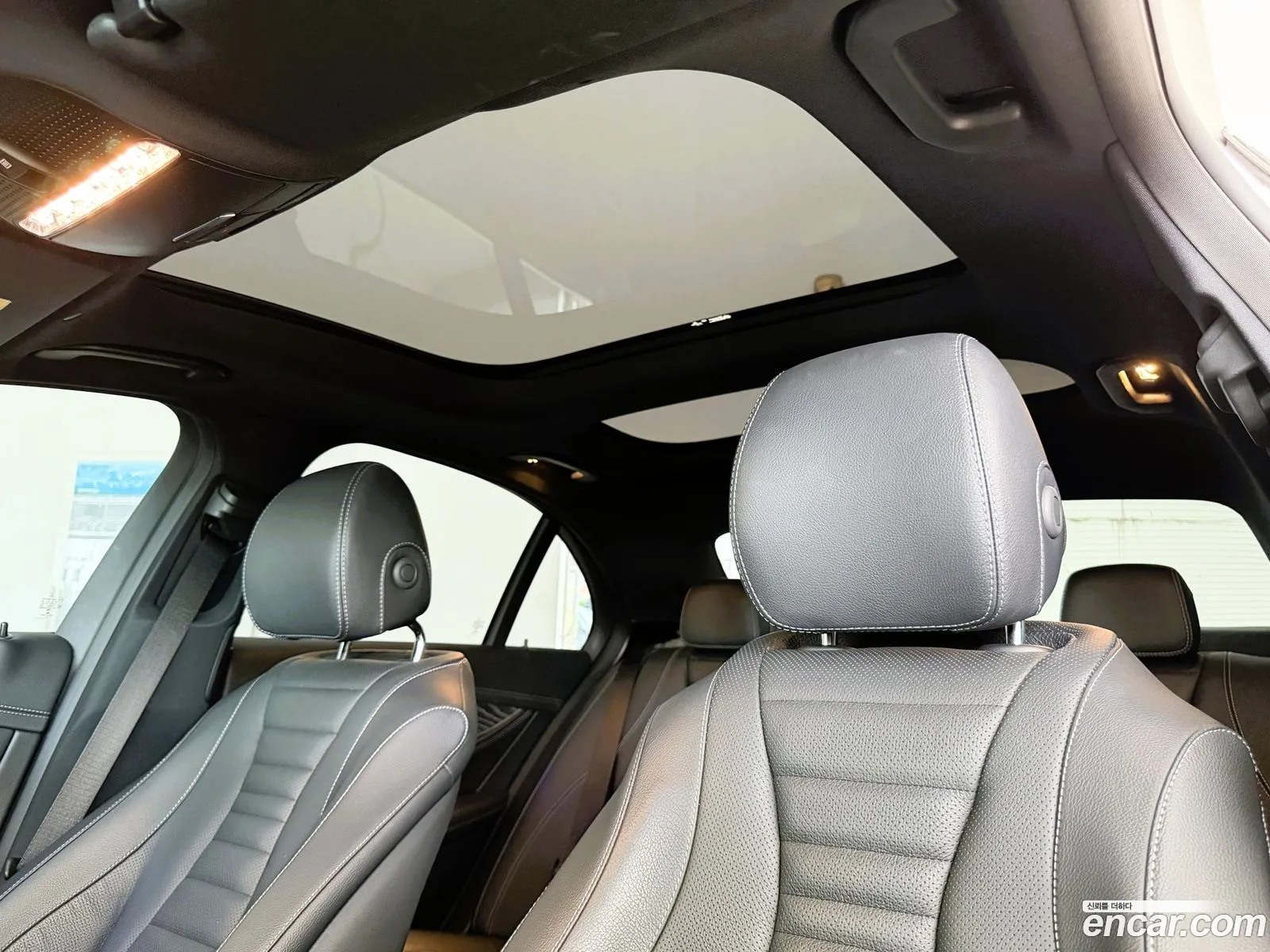 Mercedes-Benz E-Class W213 2021 — 15