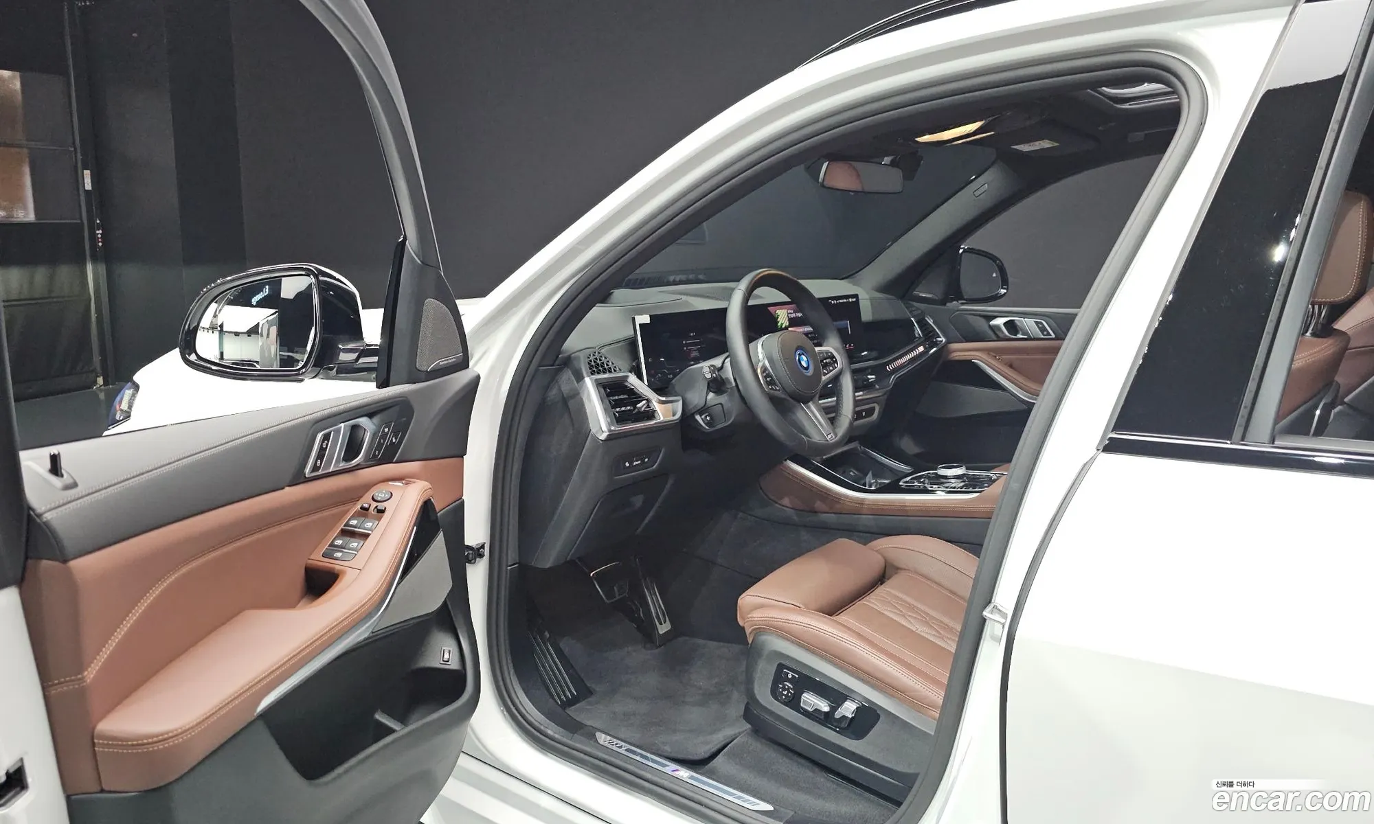 BMW X5 2025 WBA41EU0XS9123404 — 4