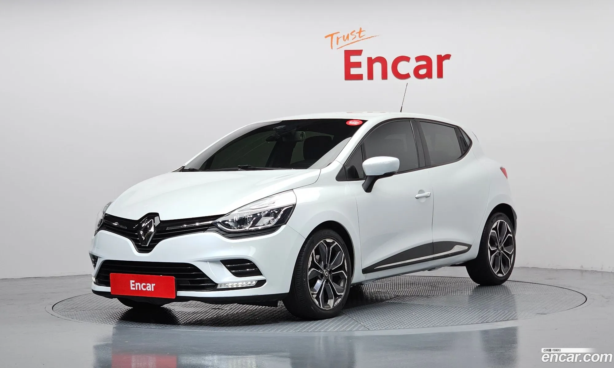 Renault Korea (Samsung) Clio 2019 — 6