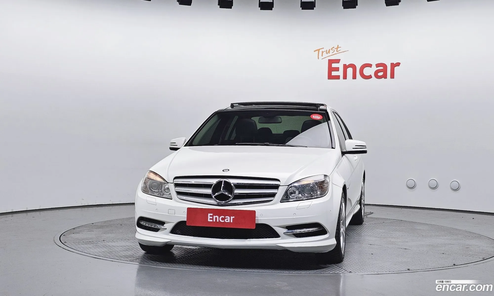 Mercedes-Benz C-Class W204 2011 WDDGF4JB2BA475334 — 20