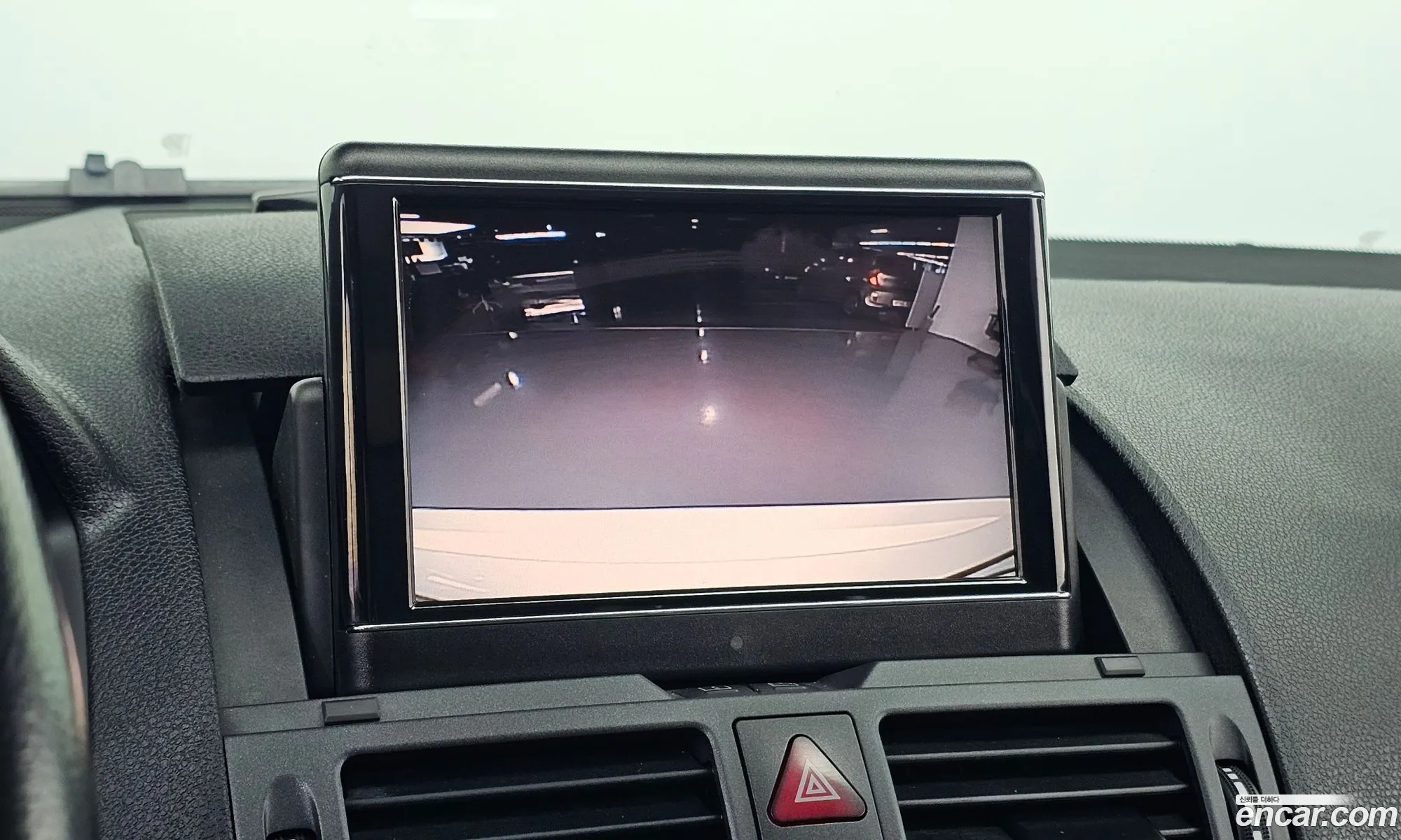 Mercedes-Benz C-Class W204 2011 WDDGF4JB2BA475334 — 15