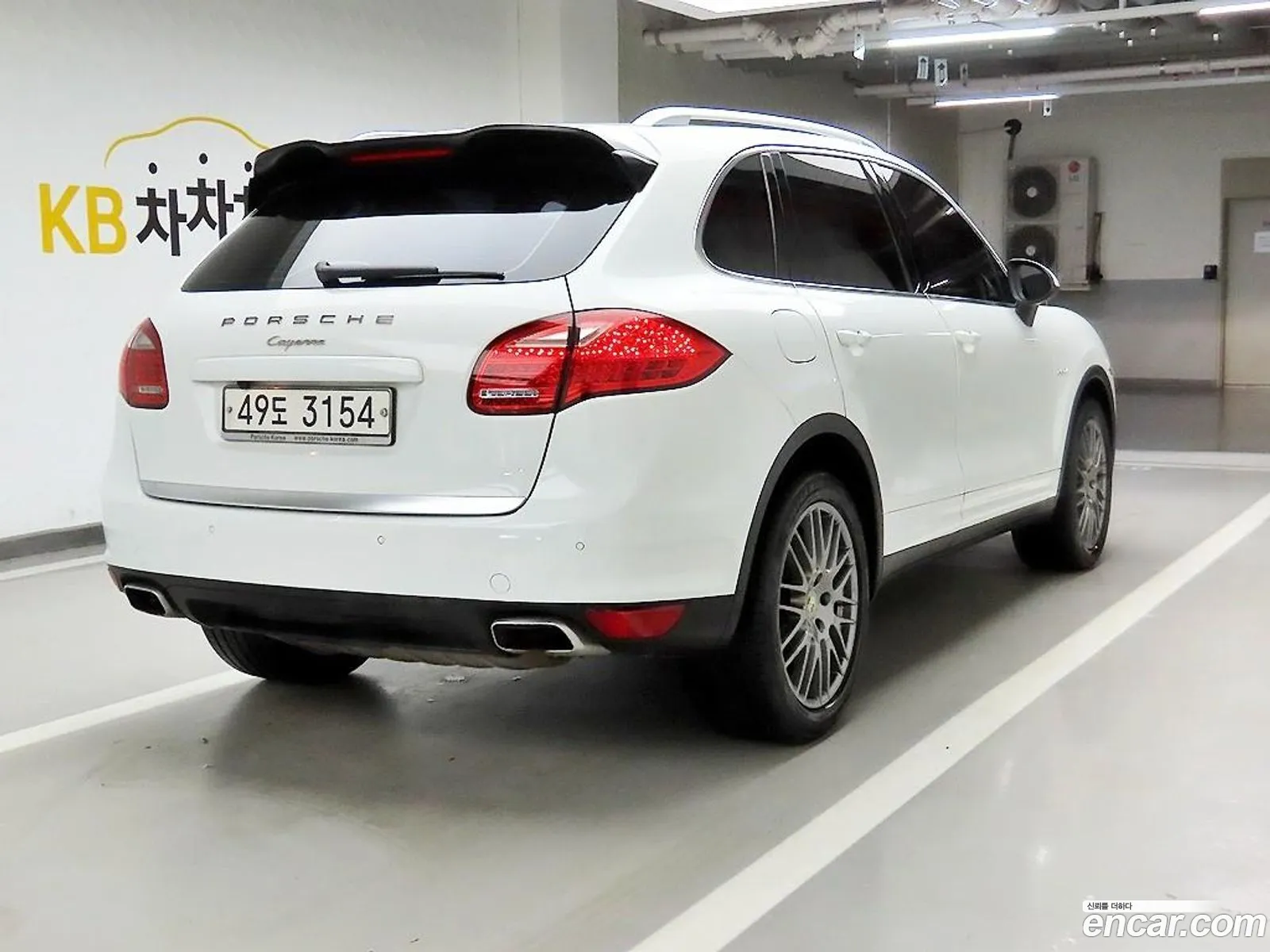 Porsche Cayenne 2013 — 15