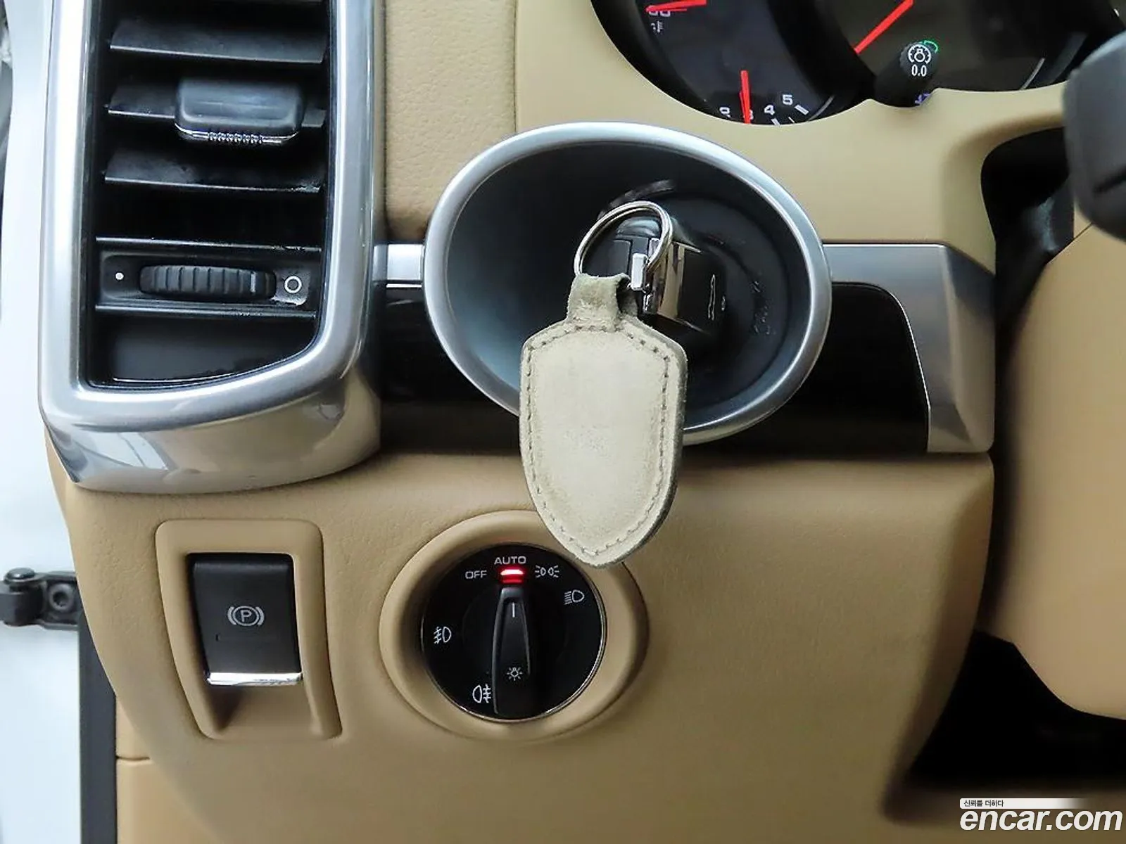 Porsche Cayenne 2013 — 3