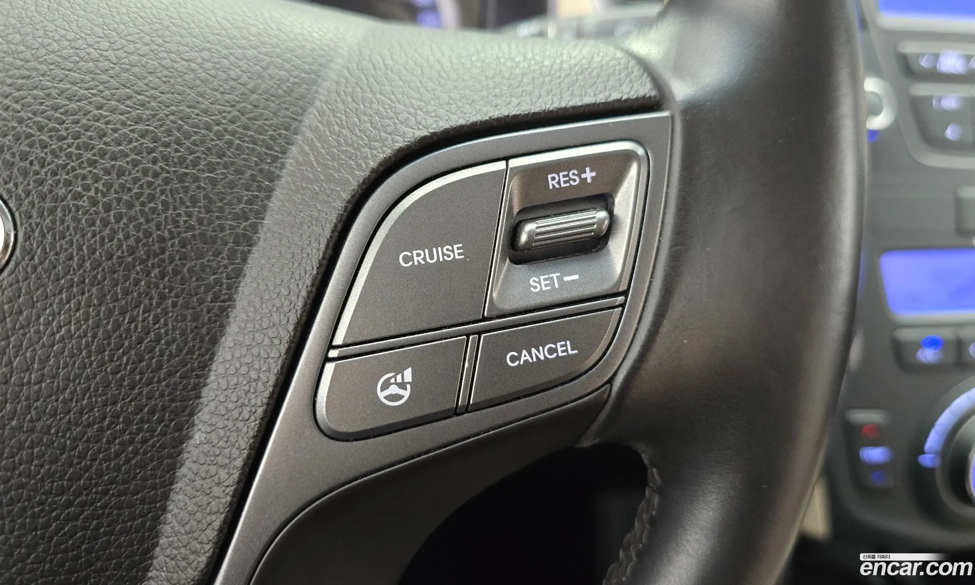 Hyundai Santa Fe DM 2013 — 29