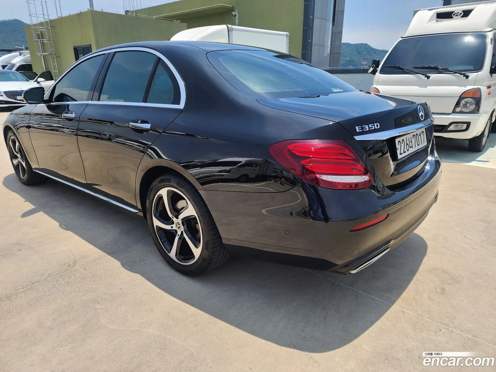 Mercedes-Benz E-Class W213 2019 — 19