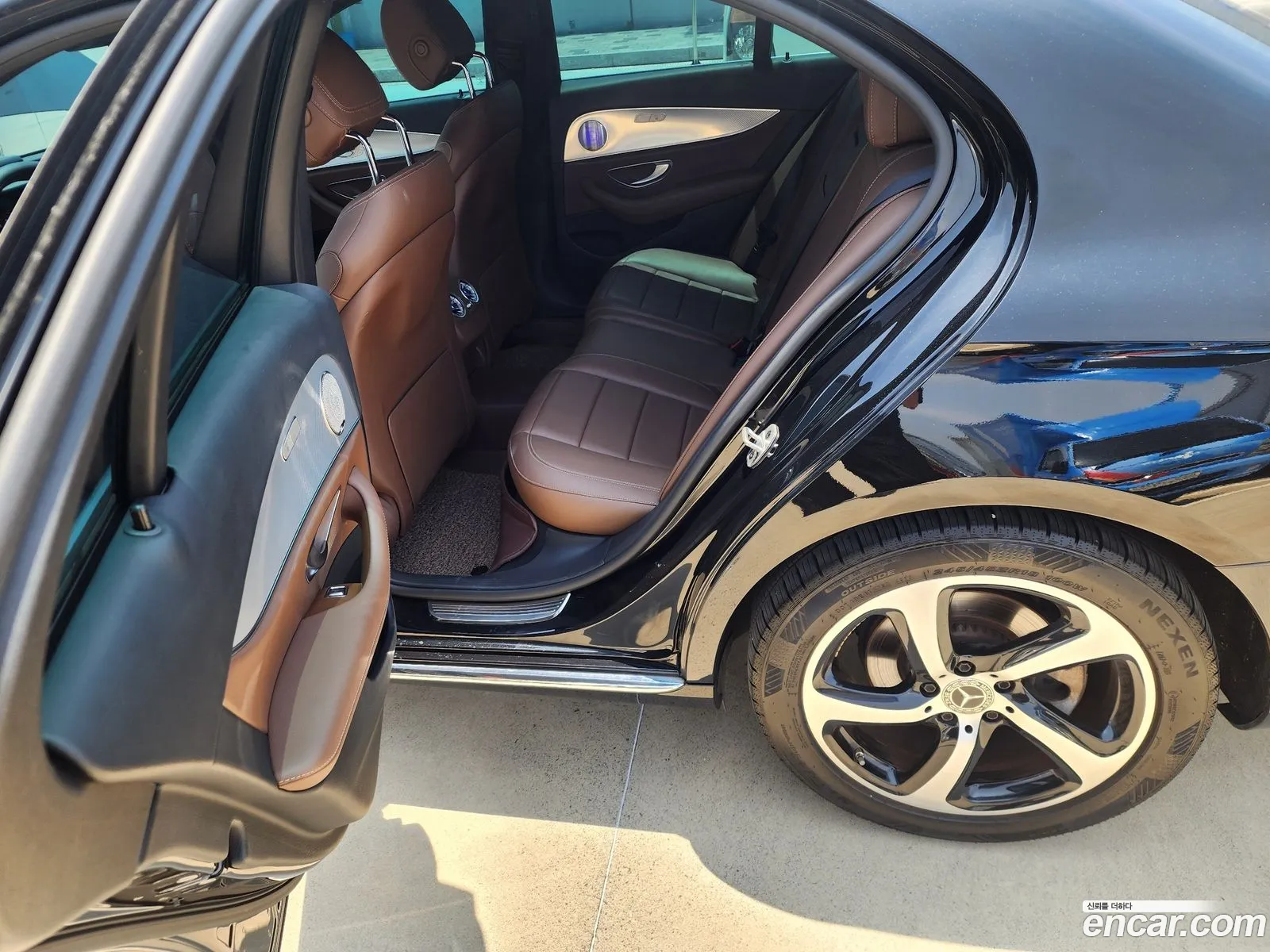 Mercedes-Benz E-Class W213 2019 — 20