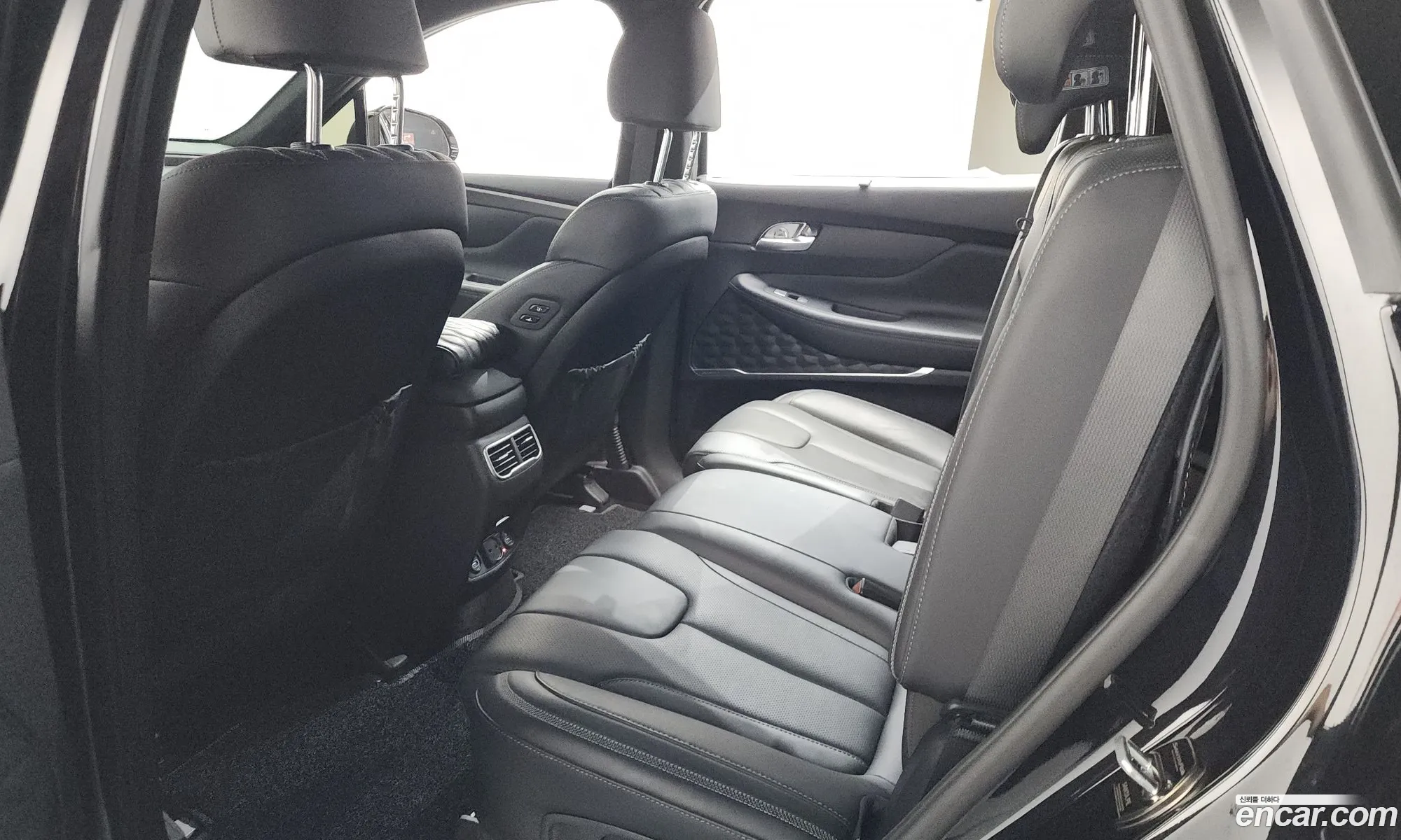 Hyundai Santa Fe 2022 — 4
