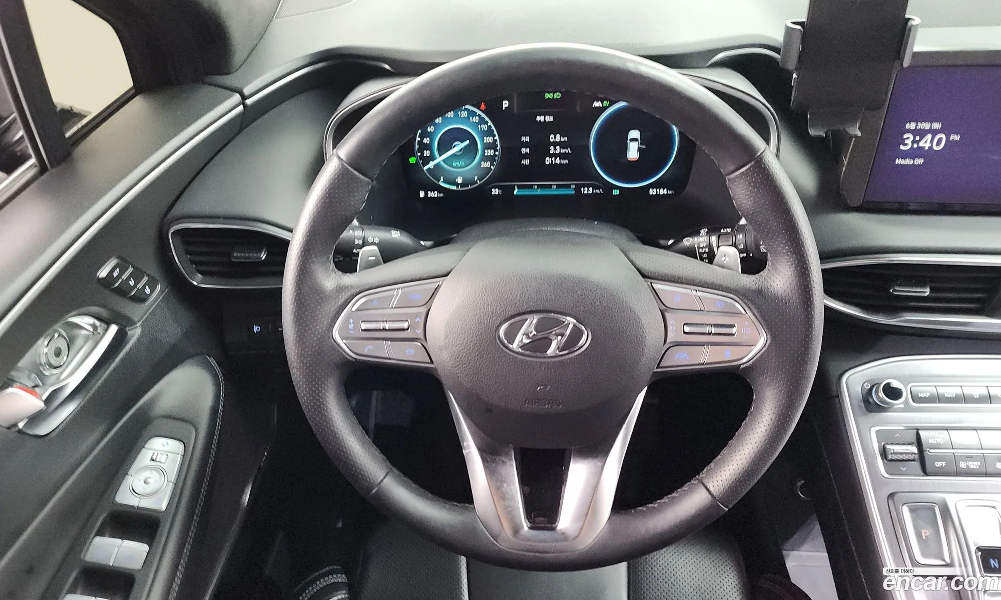 Hyundai Santa Fe 2022 — 24