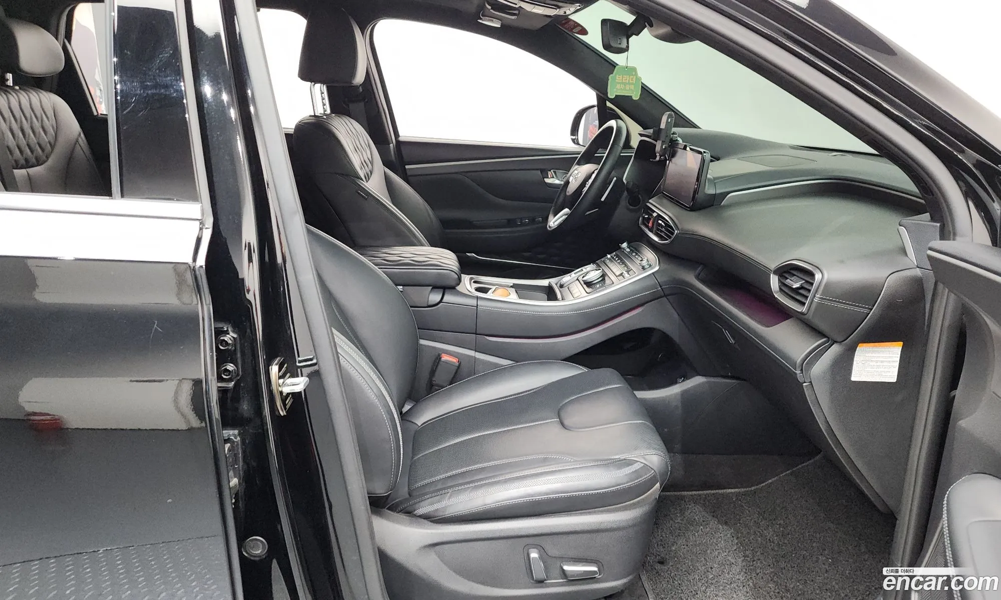 Hyundai Santa Fe 2022 — 34