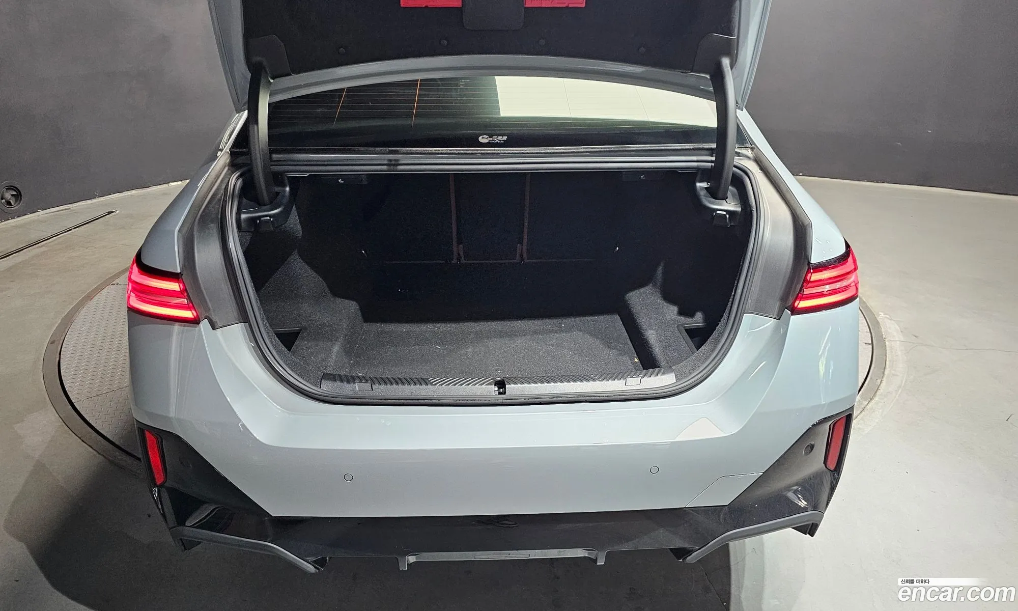 BMW 5 Series 2024 — 13