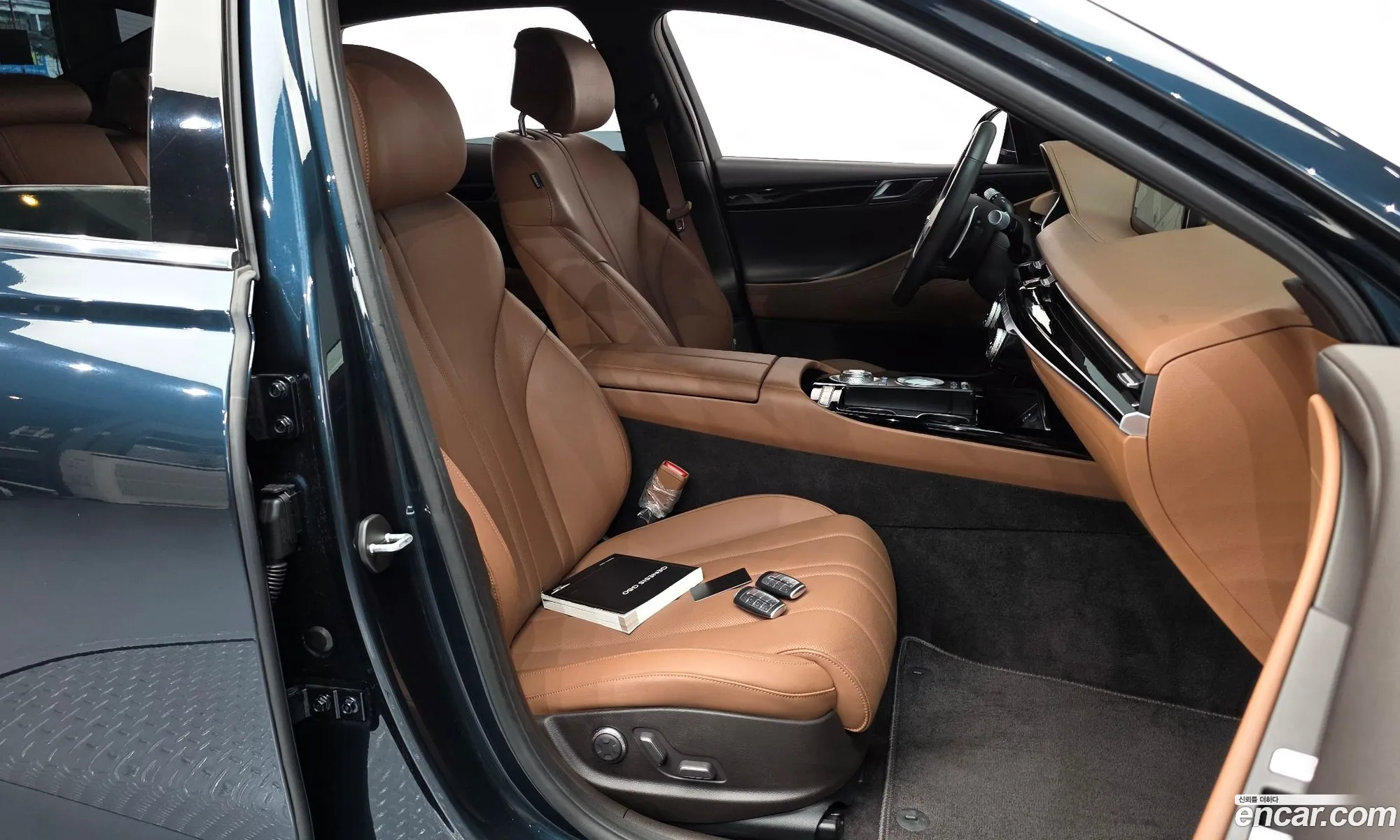 Genesis G80 2021 — 11