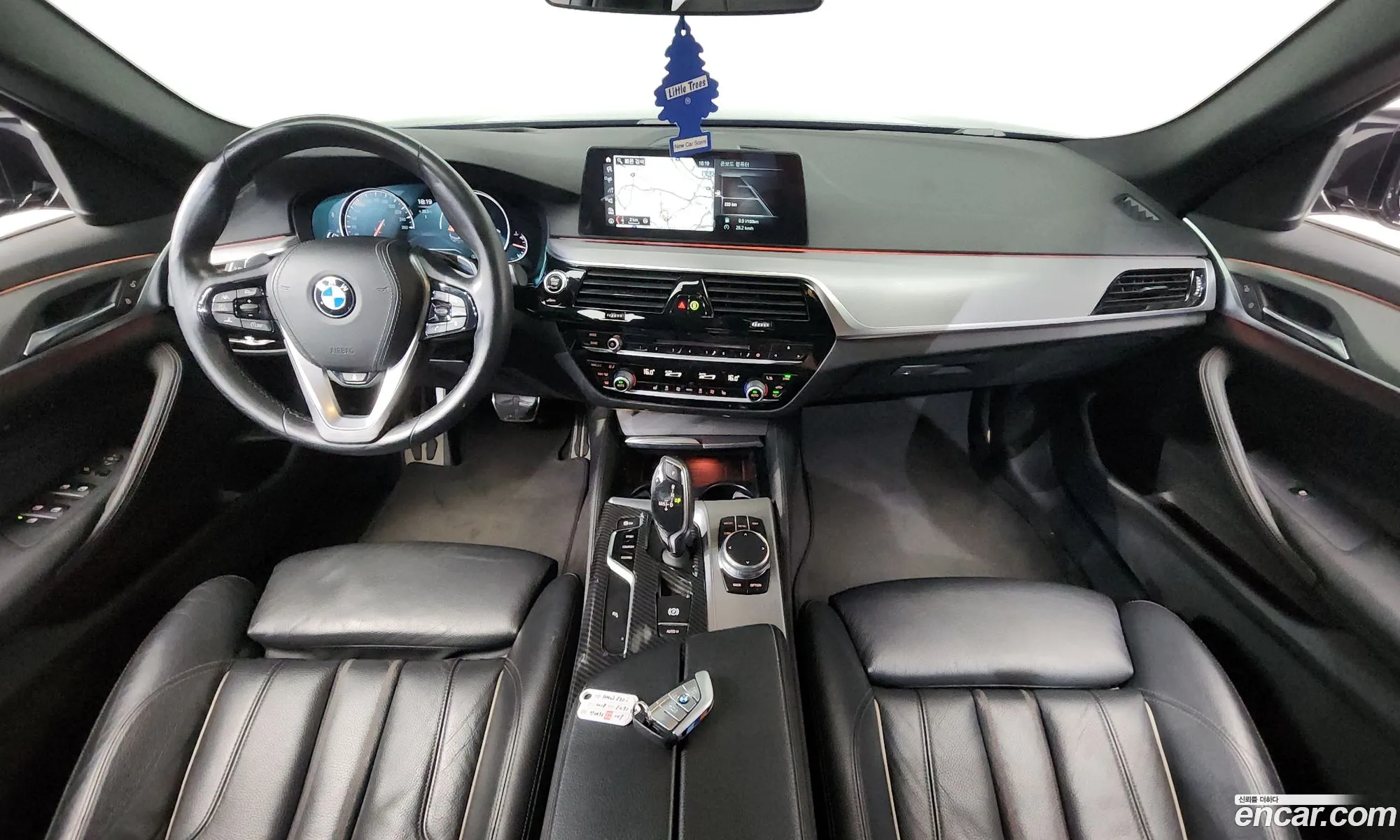 BMW 5 Series 2018 WBAJD3107JB316121 — 14