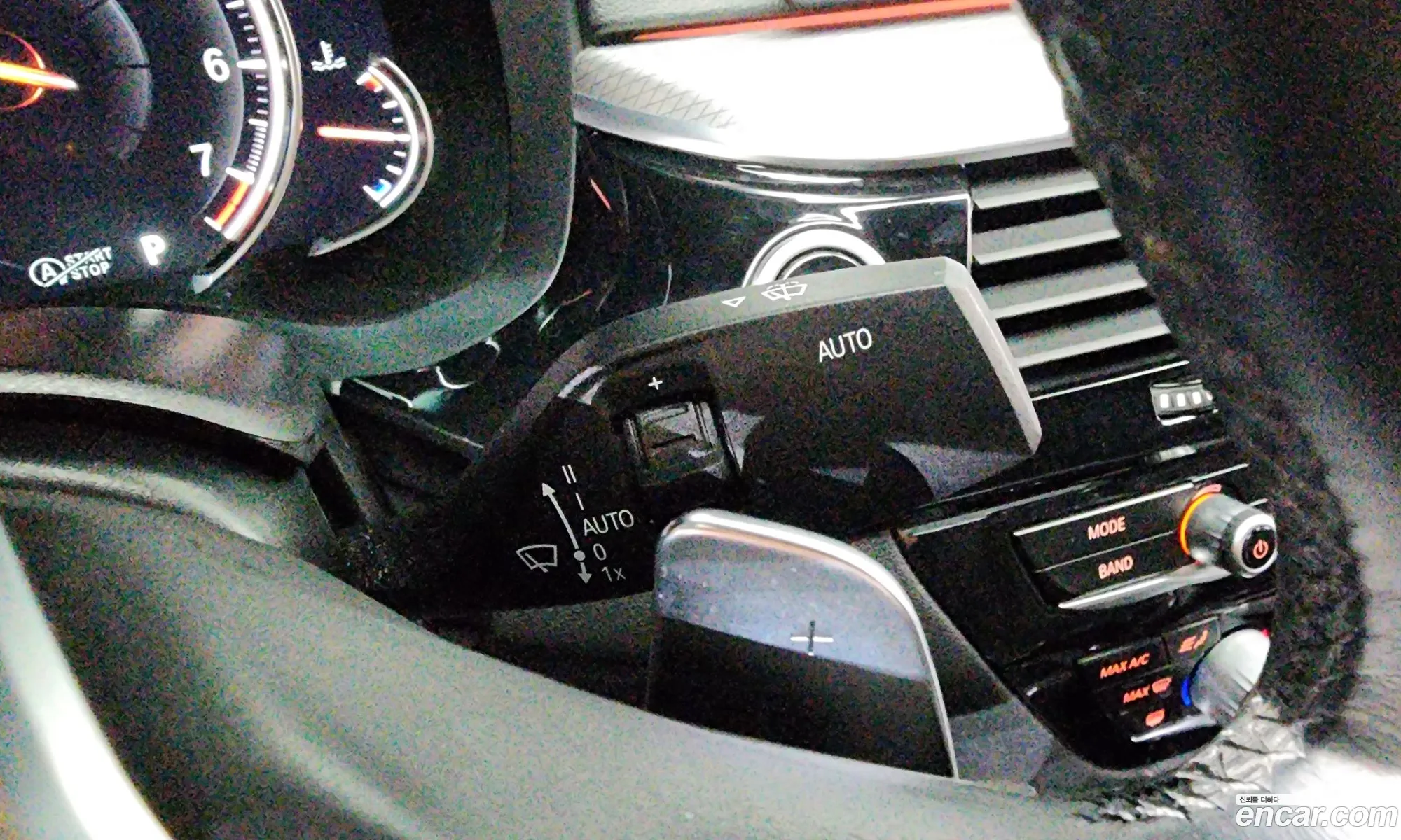 BMW 5 Series 2018 WBAJD3107JB316121 — 29