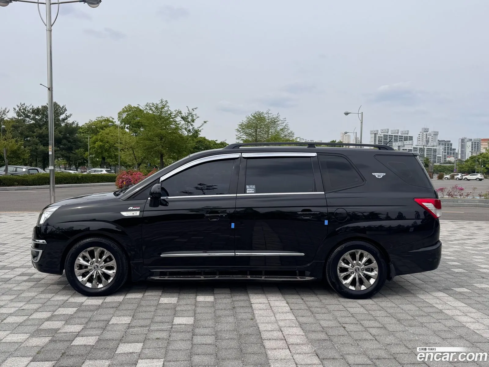 KG Mobility (SsangYong) Korando Turismo 2017 — 7