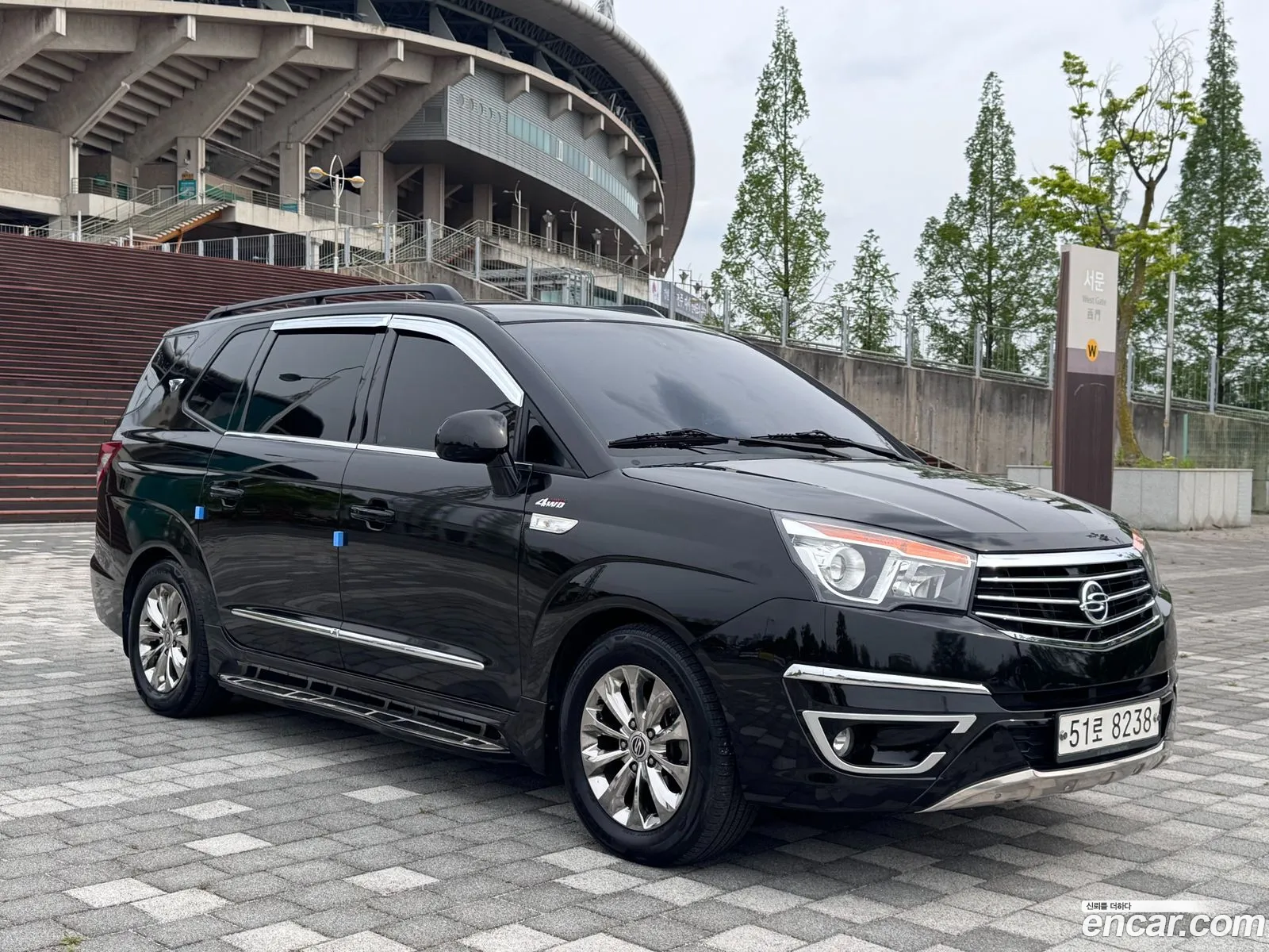 KG Mobility (SsangYong) Korando Turismo 2017 — 19