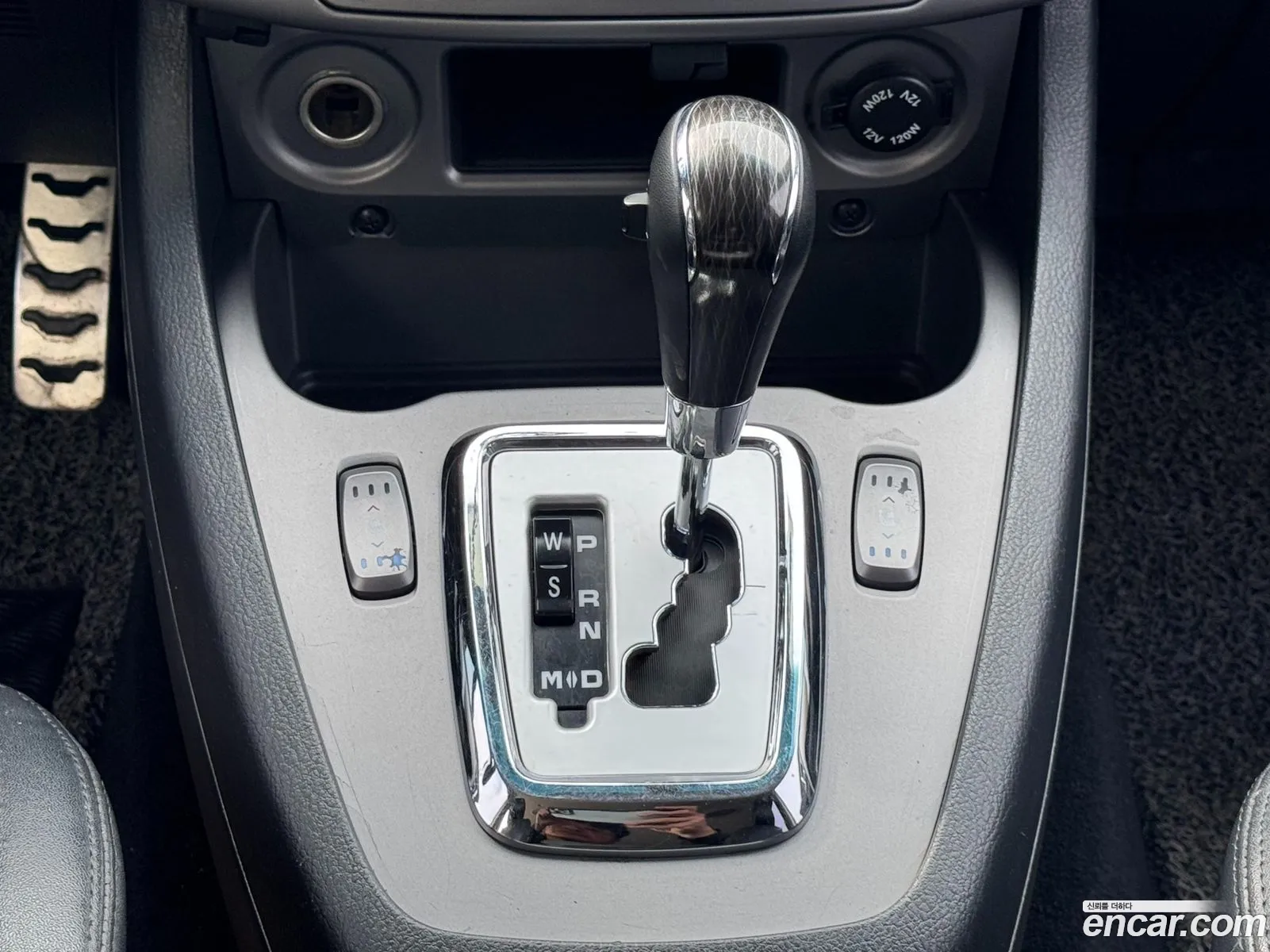 KG Mobility (SsangYong) Korando Turismo 2017 — 16