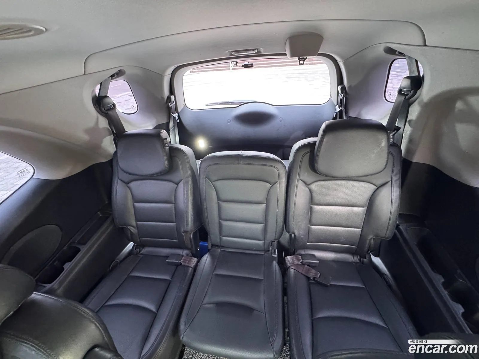 KG Mobility (SsangYong) Korando Turismo 2017 — 14
