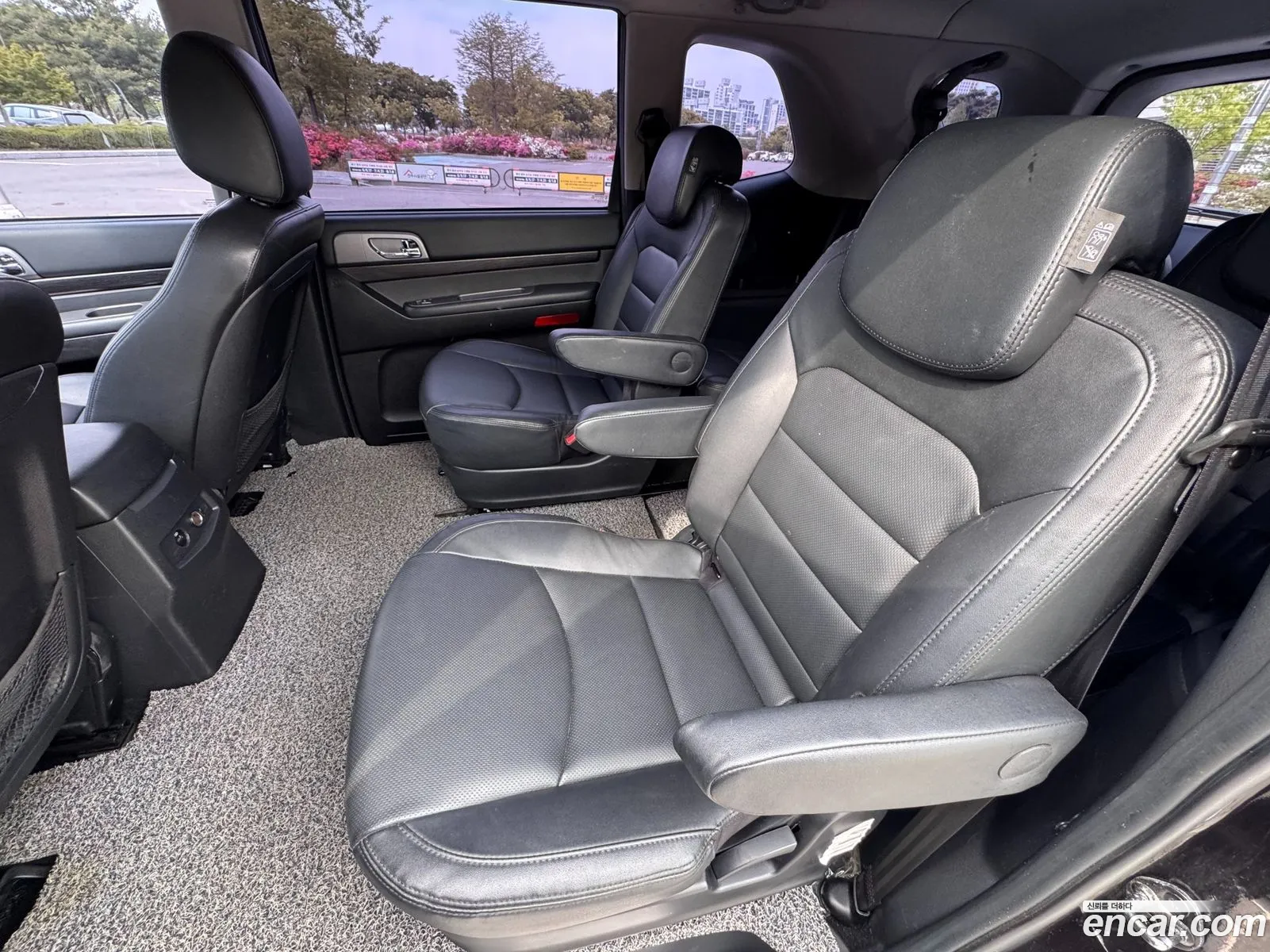 KG Mobility (SsangYong) Korando Turismo 2017 — 2