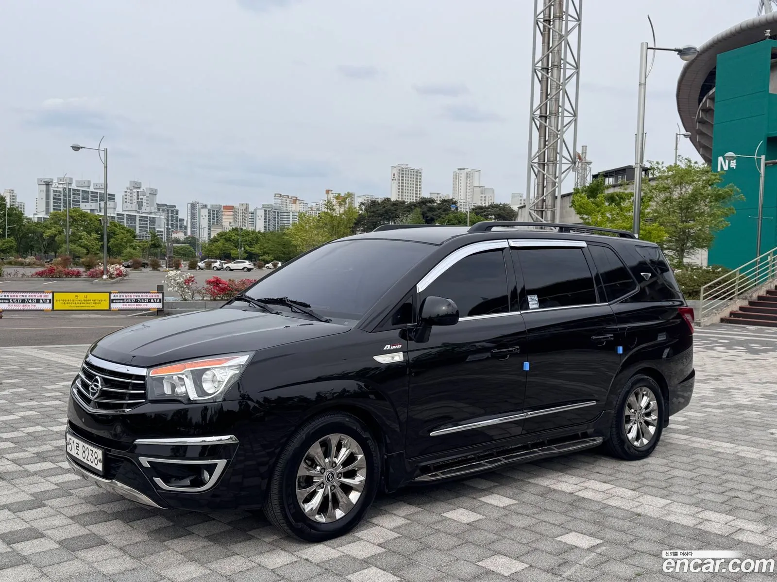 KG Mobility (SsangYong) Korando Turismo 2017 — 13