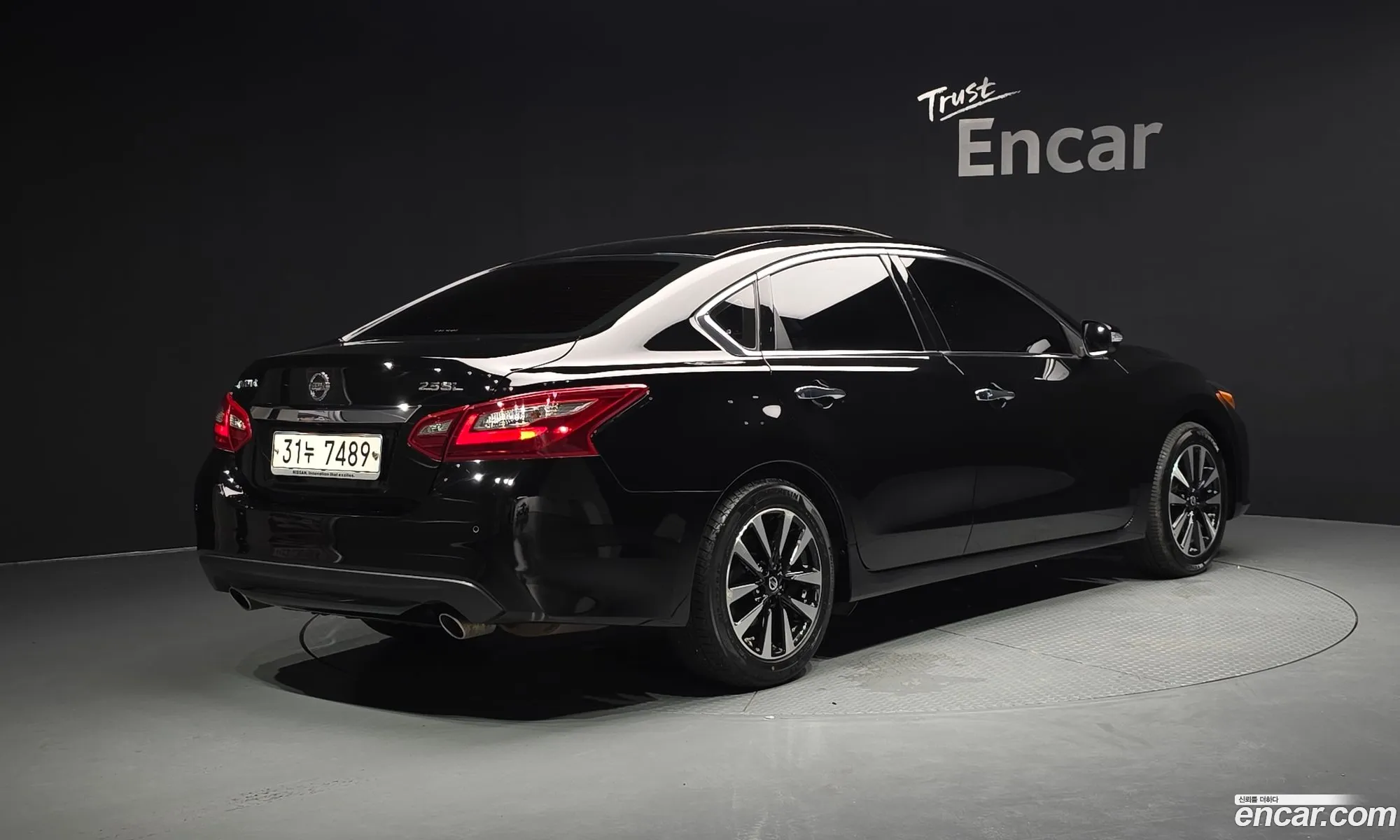 Nissan Altima 2018 — 3