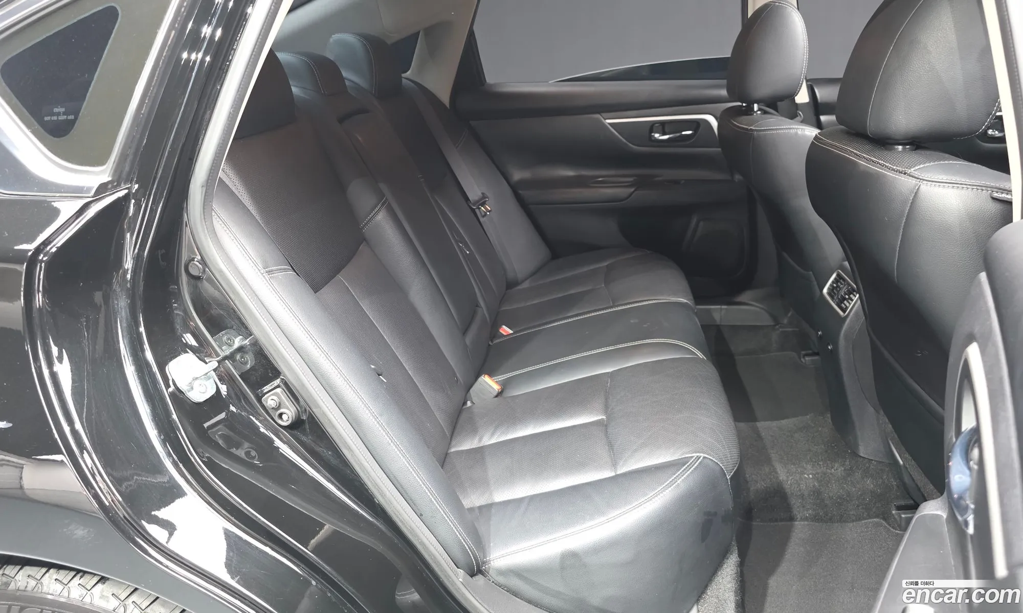 Nissan Altima 2018 — 12