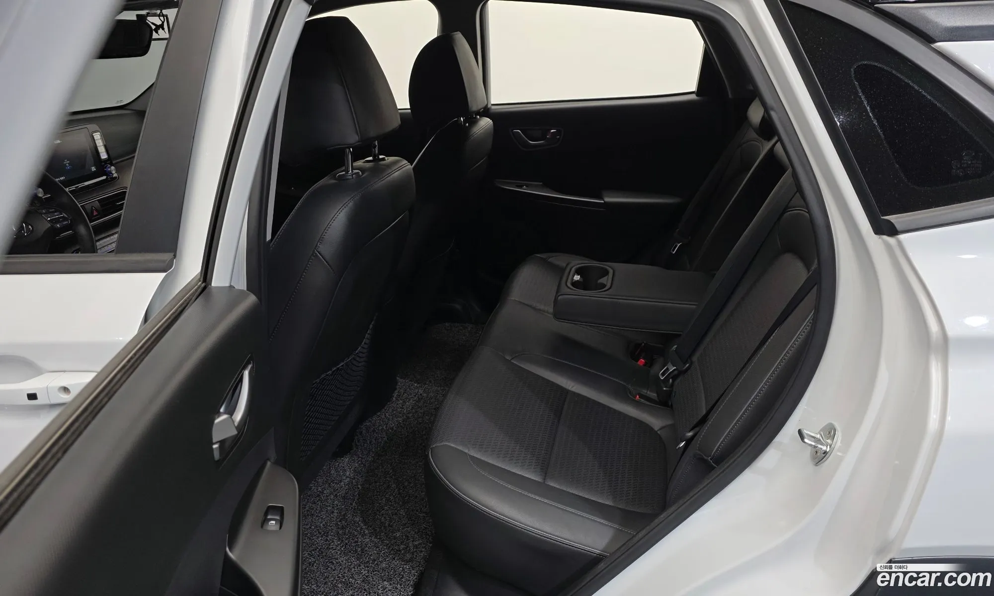 Hyundai Kona Electric 2019 — 15
