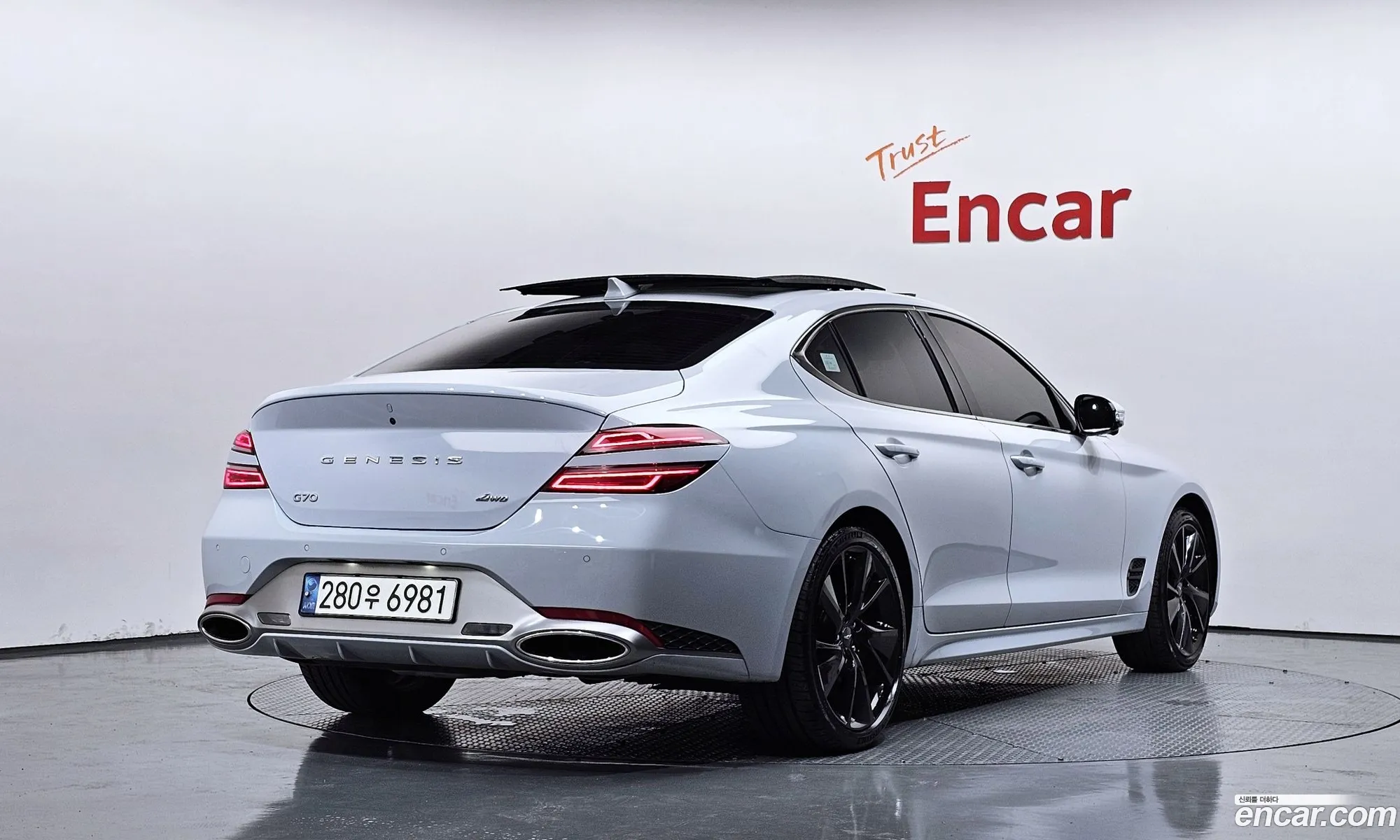 Genesis G70 2021 — 12