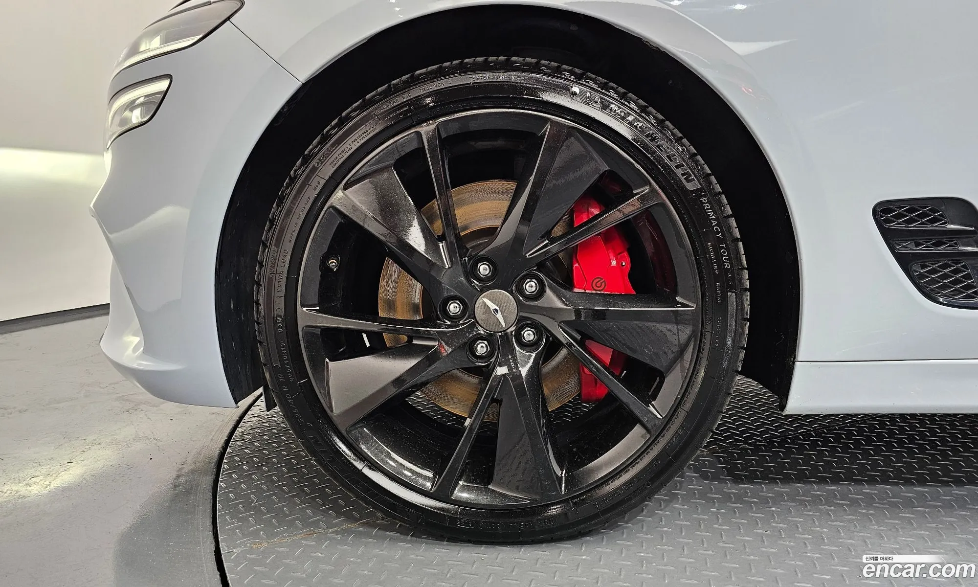 Genesis G70 2021 — 18
