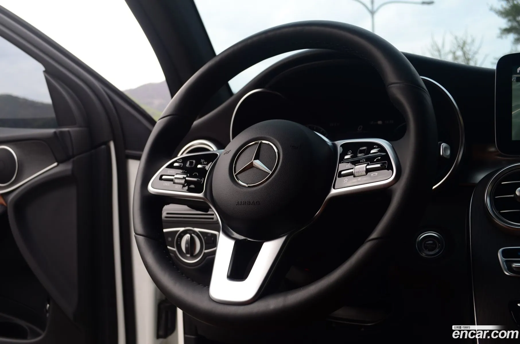 Mercedes-Benz GLC-Class X253 2021 — 7