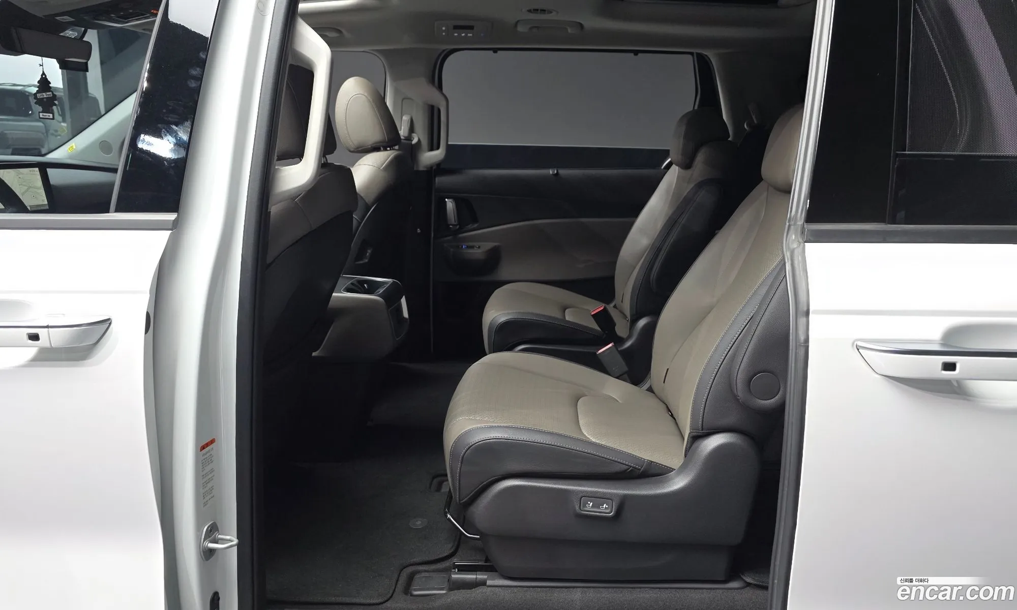 Kia Carnival 2024 — 26