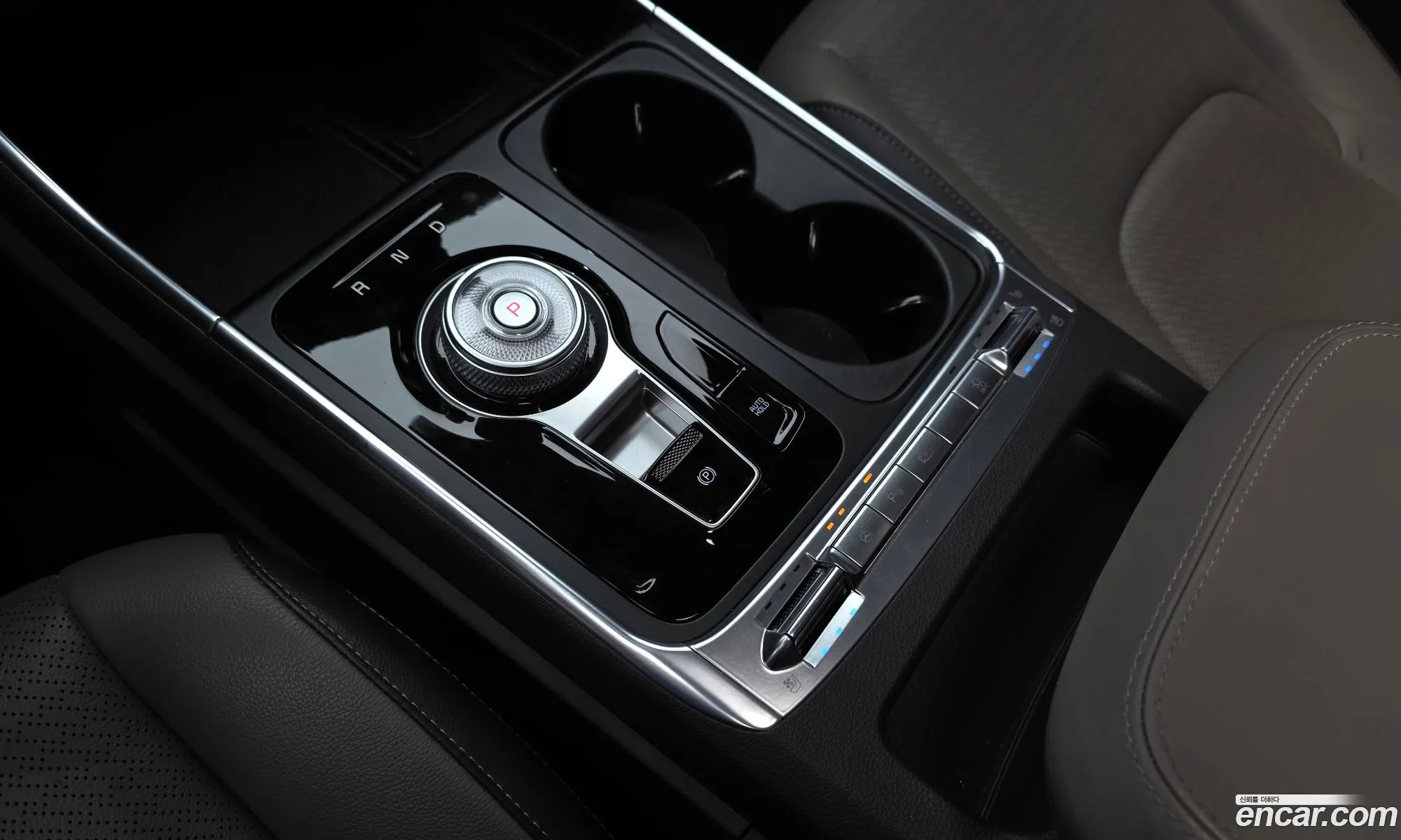 Kia Carnival 2024 — 21