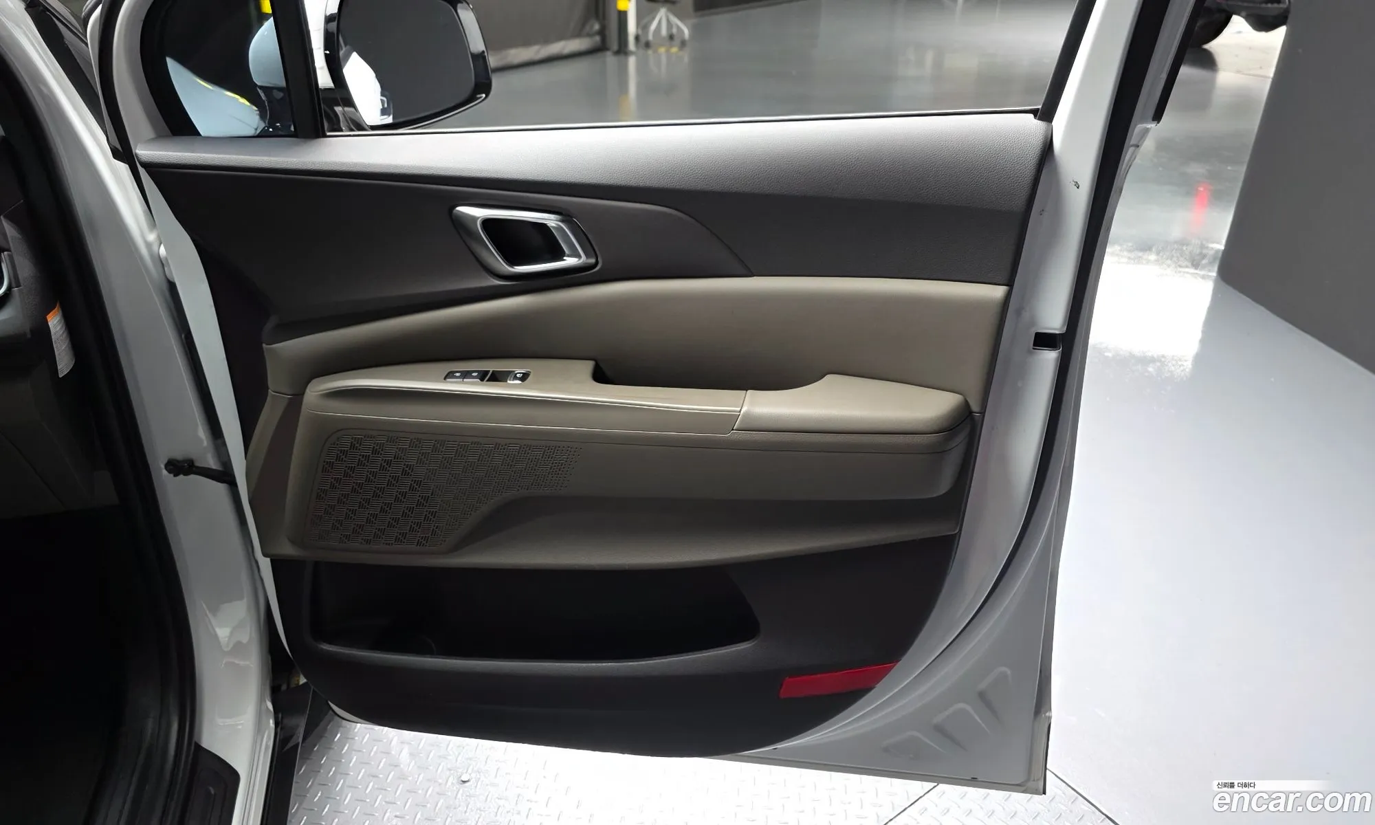 Kia Carnival 2024 — 27