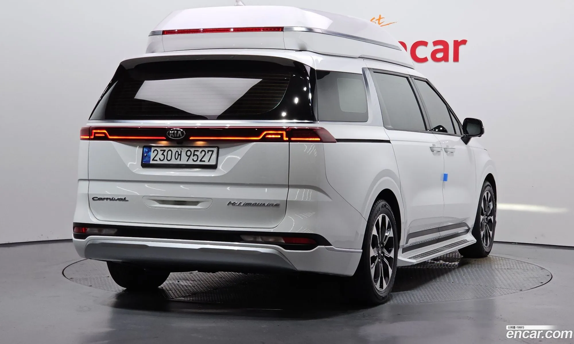 Kia Carnival 2021 — 6