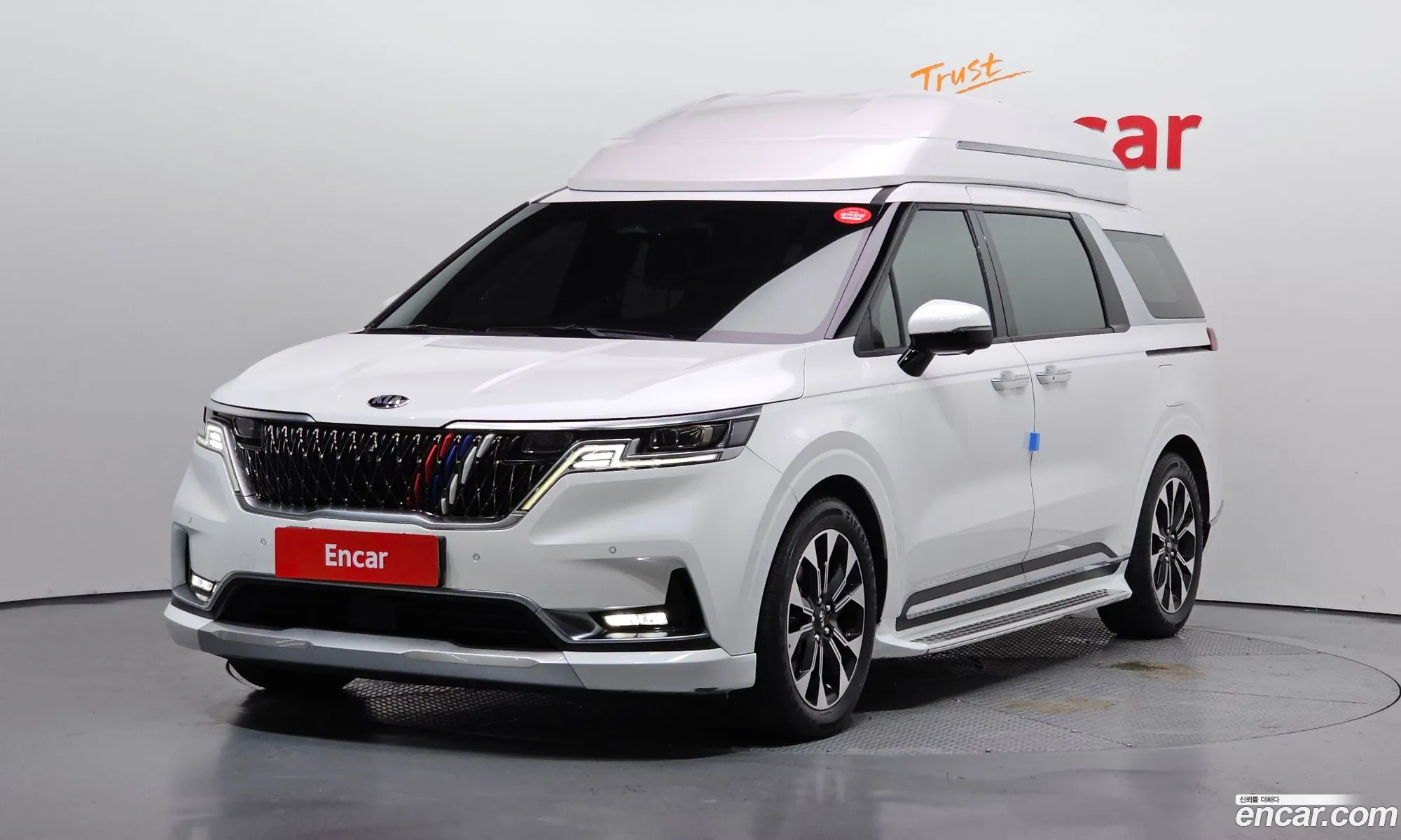 Kia Carnival 2021 — 5