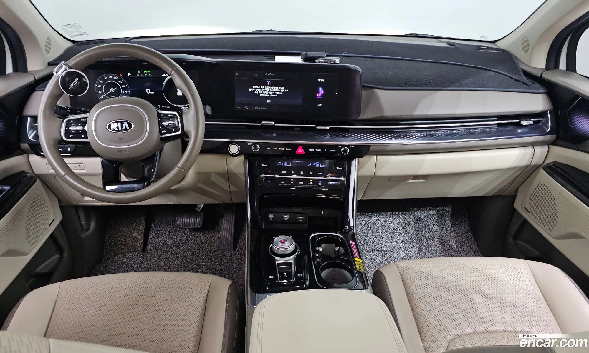 Kia Carnival 2021 — 30