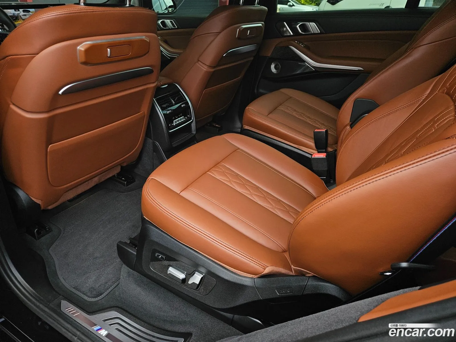 BMW X7 2024 — 18