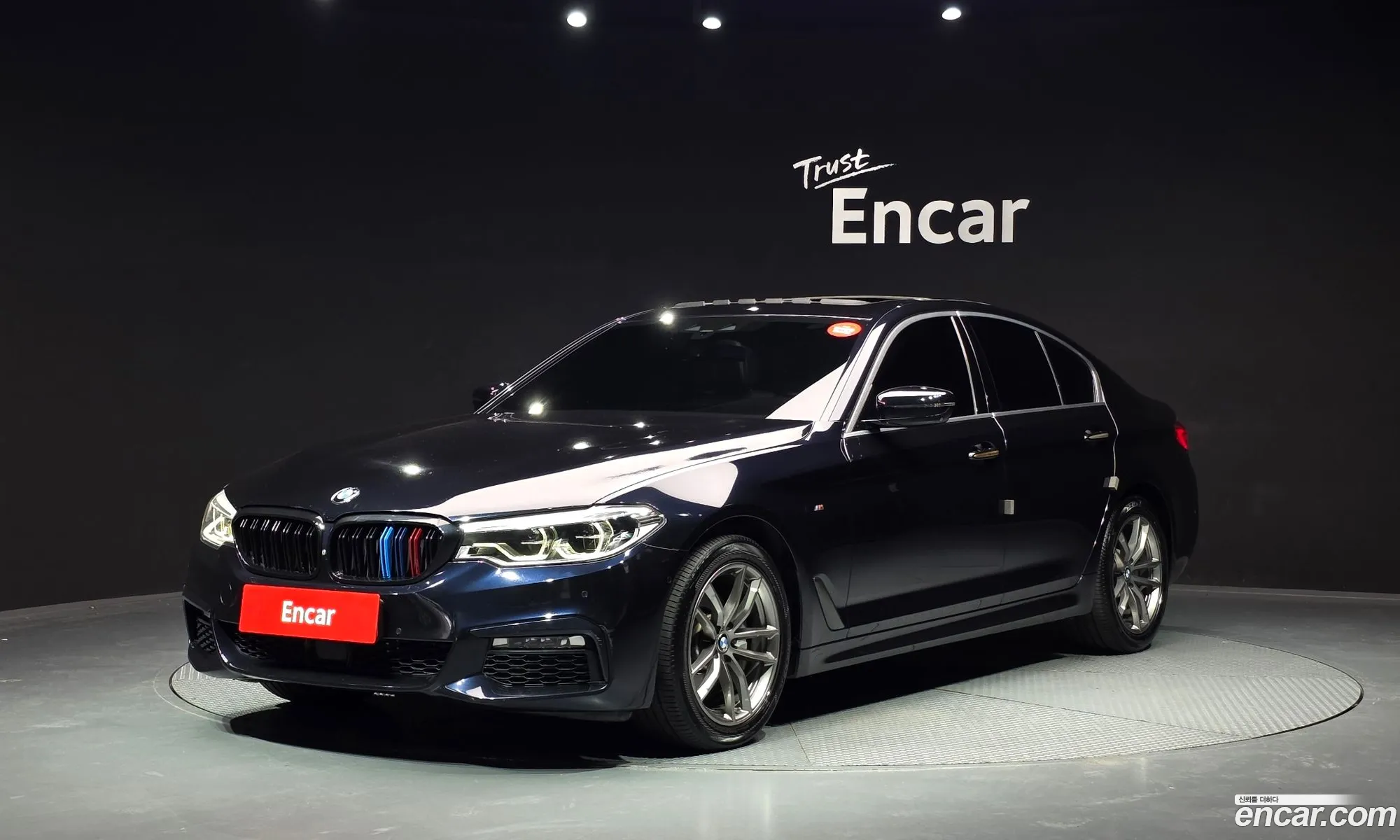 BMW 5 Series 2018 WBAJC5100JWB86922 — 3