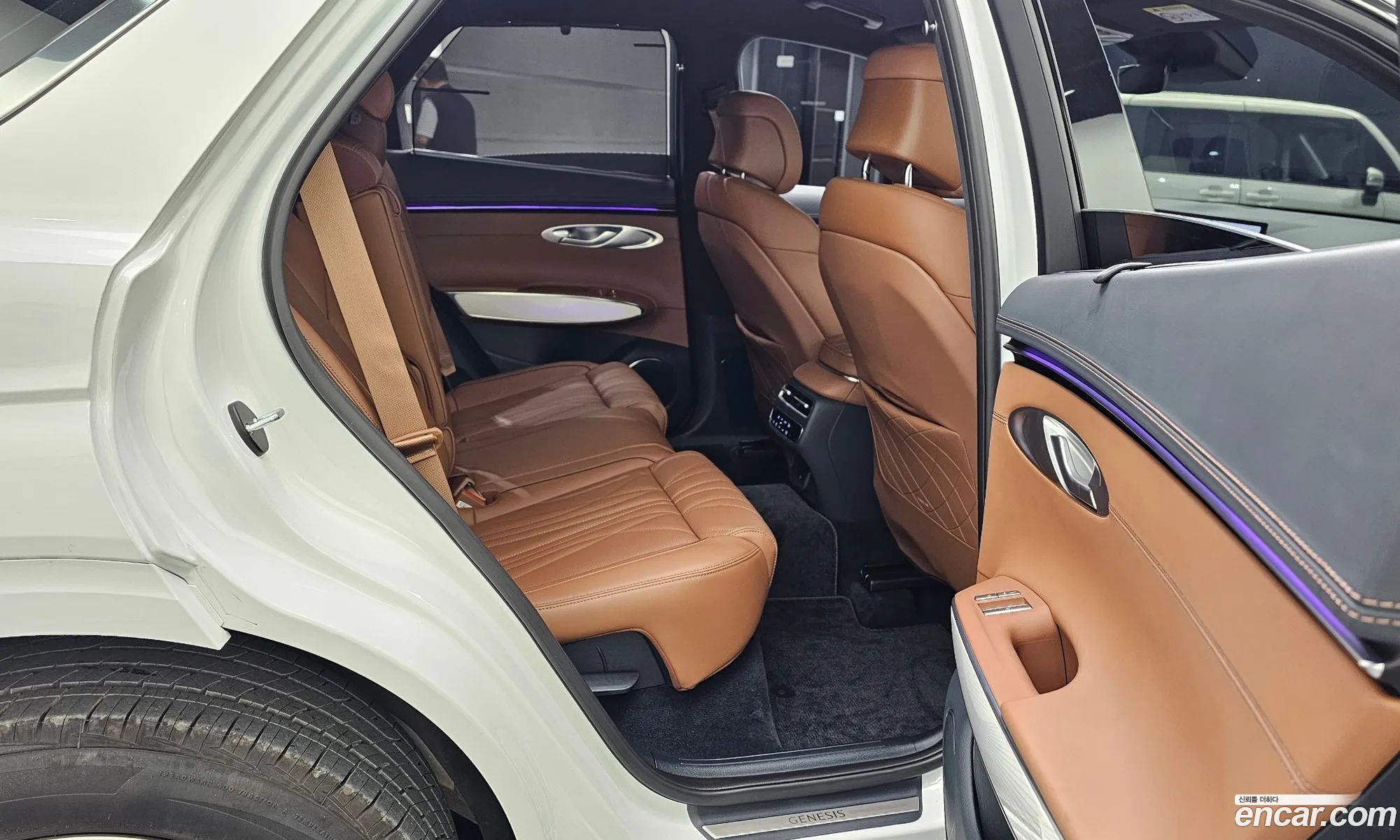Genesis GV70 2025 — 6