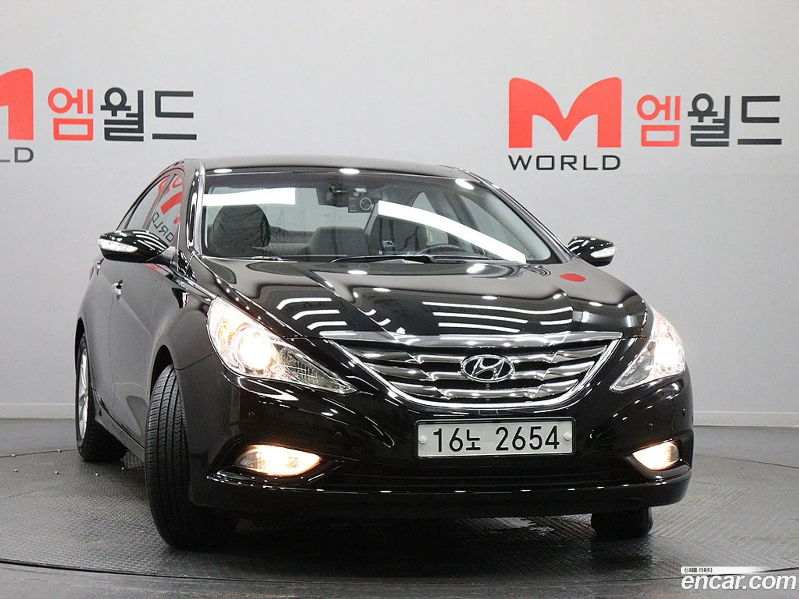 Hyundai YF Sonata 2011 — 8
