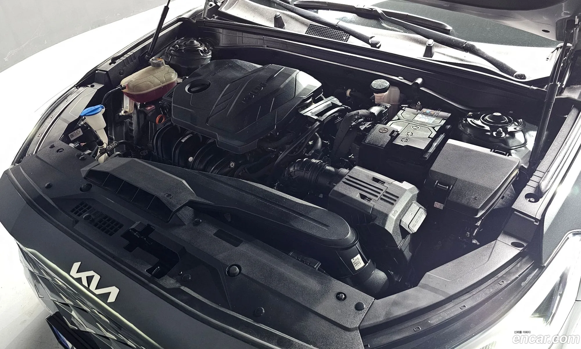 Kia K8 2021 — 18