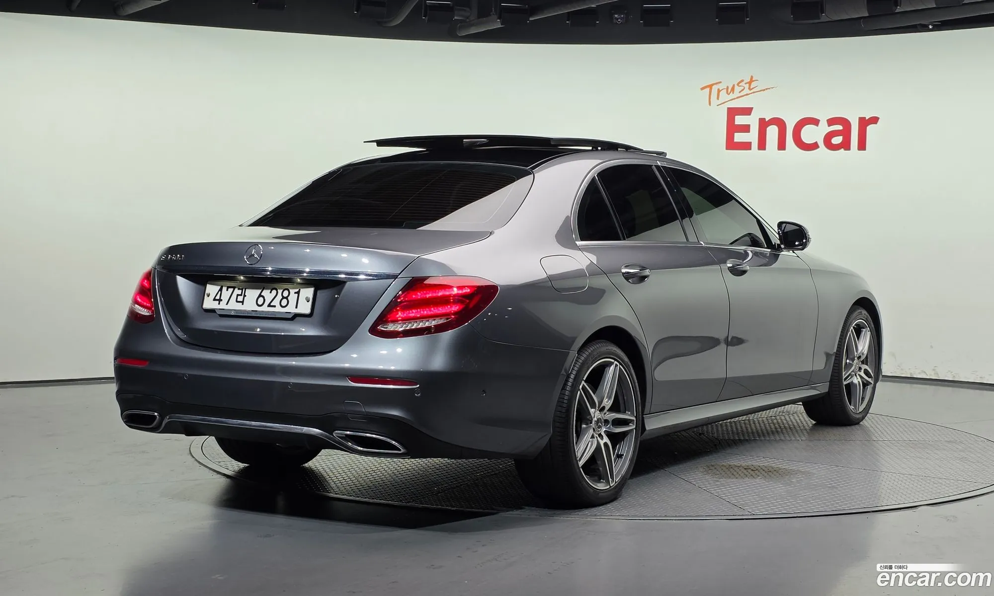 Mercedes-Benz E-Class W213 2017 WDDZF3DB7HA283656 — 18